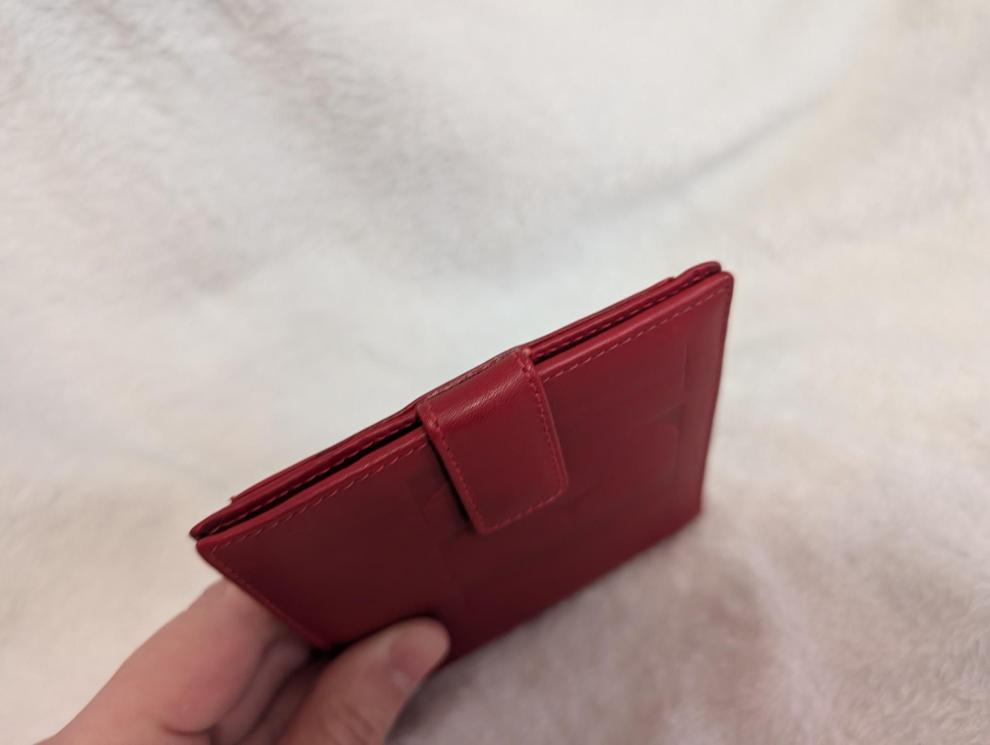 Other Authentic Valentino Garavani Embossed Bifold Wallet Size ONE SIZE - 5 Thumbnail