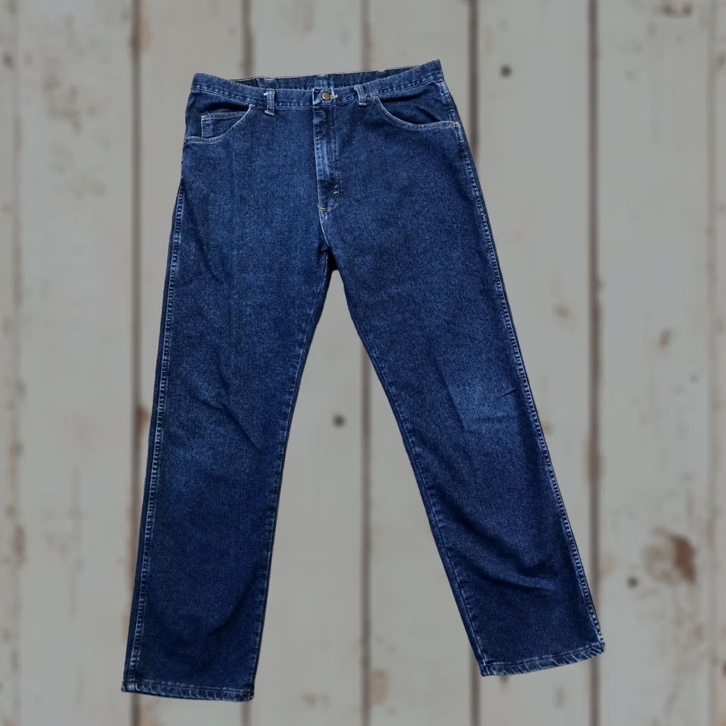 Wrangler VINTAGE Wrangler 88940DW Jeans Mens 38x31 Blue Dark Wash Regular Straight Denim USA 90s Wrangler Authentic Size US 38 / EU 54 - 1 Thumbnail