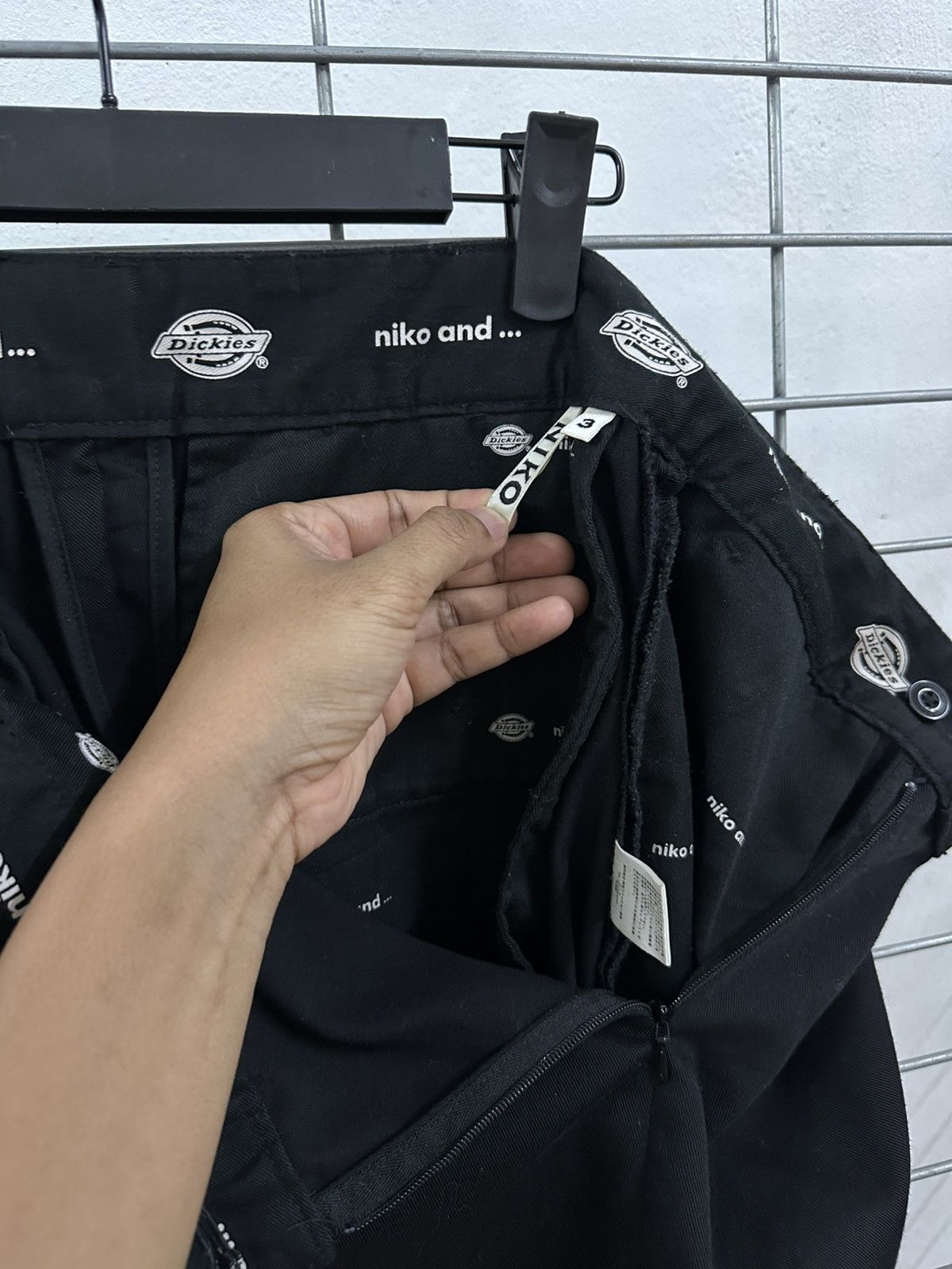 Dickies × Japanese Brand × Yohji Yamamoto Dickies Pleated Wide Leg Yohji Yamamoto Hakama Balloon Pants Size US 28 / EU 44 - 10 Thumbnail