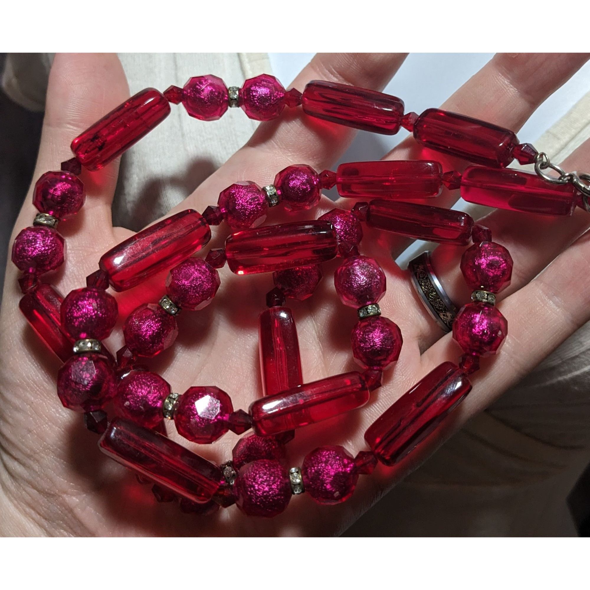 Other Vintage Pink And Red Beaded Statement Necklace Size ONE SIZE - 9 Thumbnail