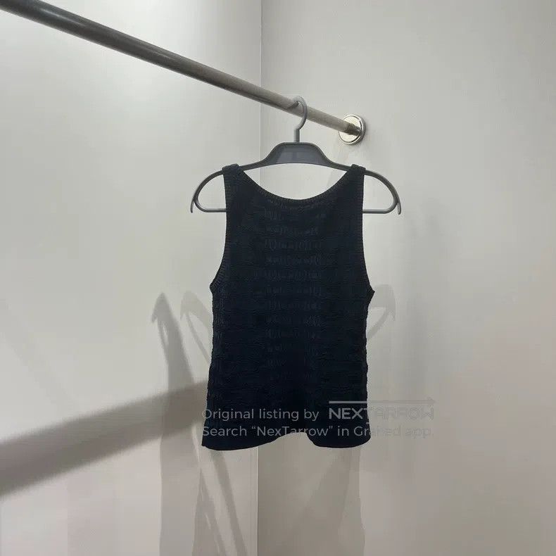 Chanel Chanel Full-printed Logo sleeveless vest Size XS / US 0-2 / IT 36-38 - 2 Thumbnail