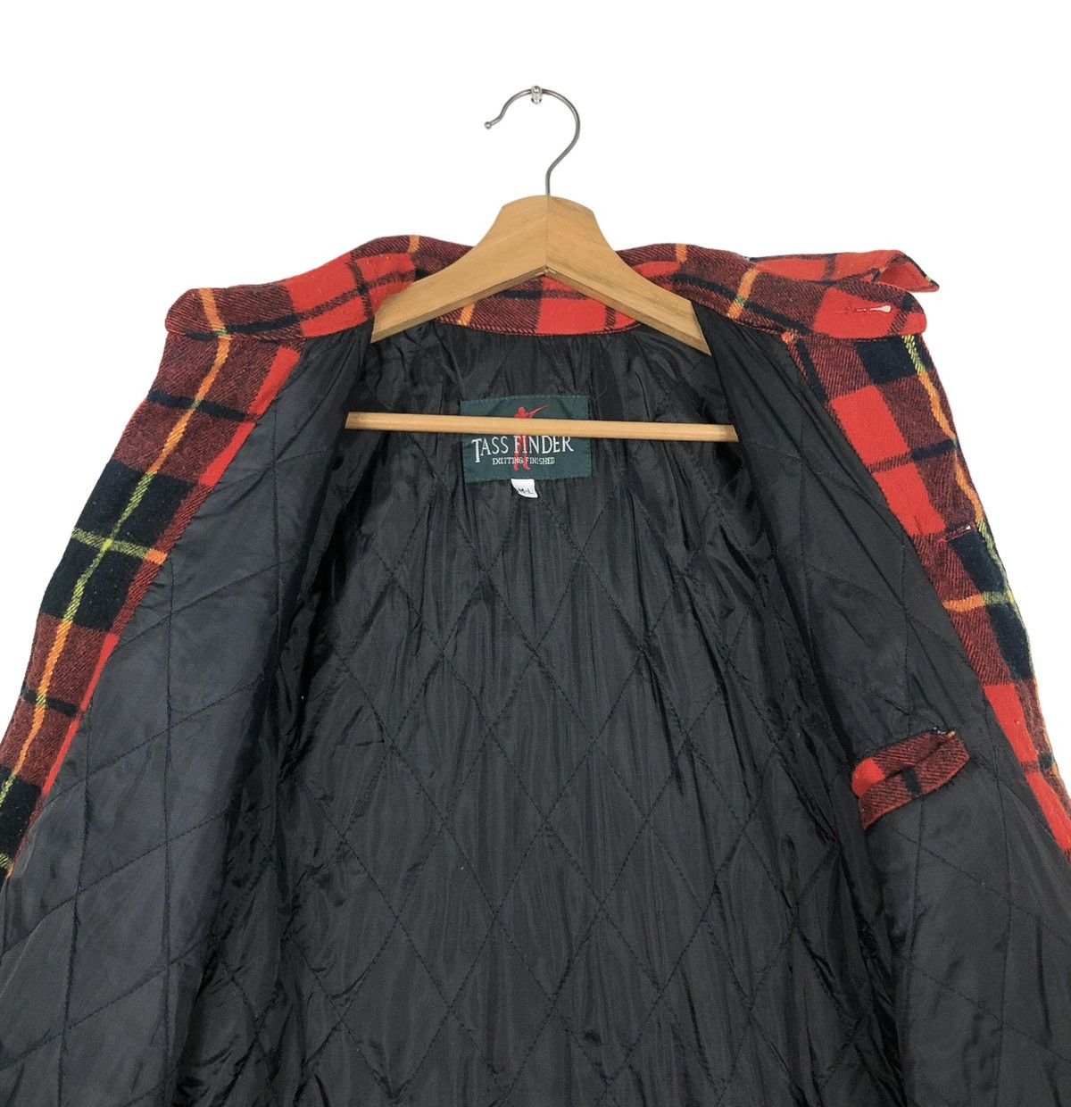 Japanese Brand 🔥VINTAGE BUTTON JACKET TASS FINDER HUNTING TARTAN DESIGN Size US L / EU 52-54 / 3 - 14 Thumbnail