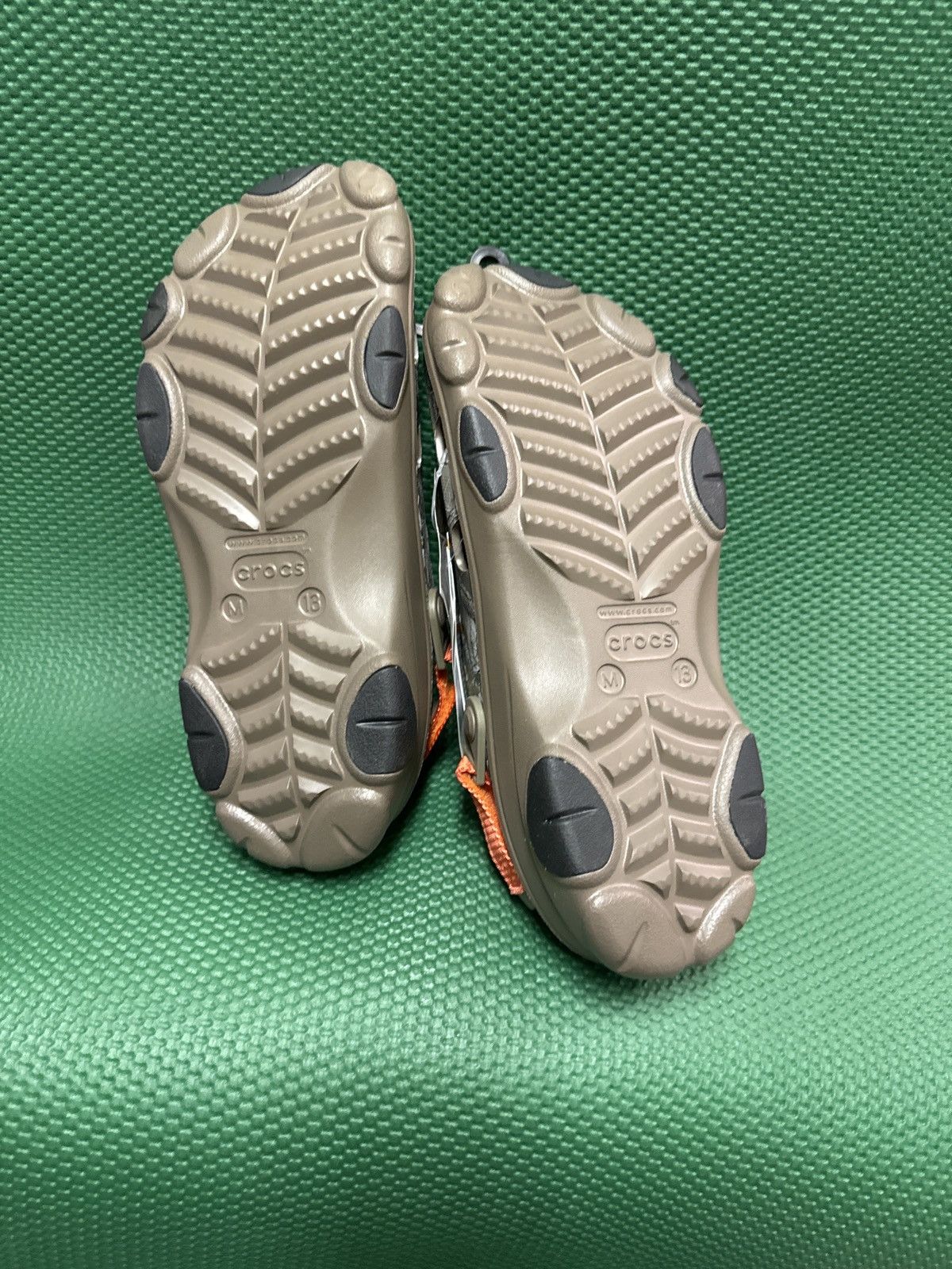 Crocs Crocs Realtree camo, size 13 mens Size US 13 / EU 46 - 3 Thumbnail