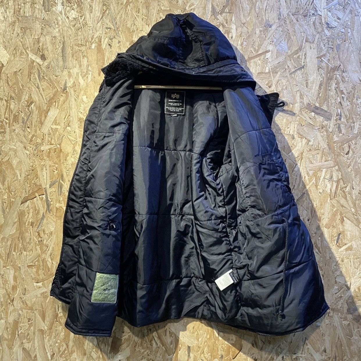 Alpha Industries Alpha Industries Parka Extreme Cold Weather Type N-3B Jacket Size US L / EU 52-54 / 3 - 3 Thumbnail