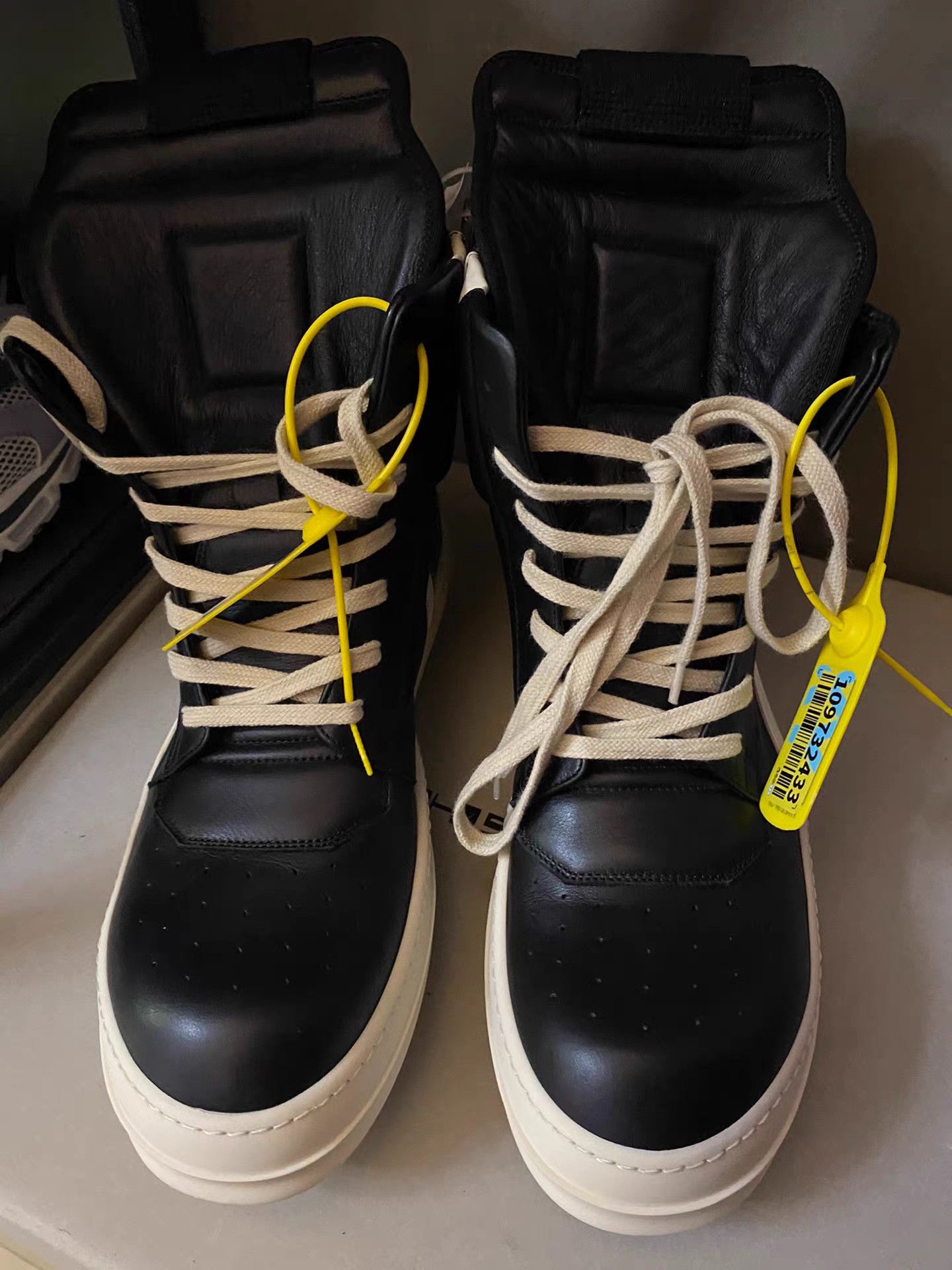 Rick Owens Rick Owens Mainline Triangle Sole Size US 8 / EU 41 - 2 Thumbnail
