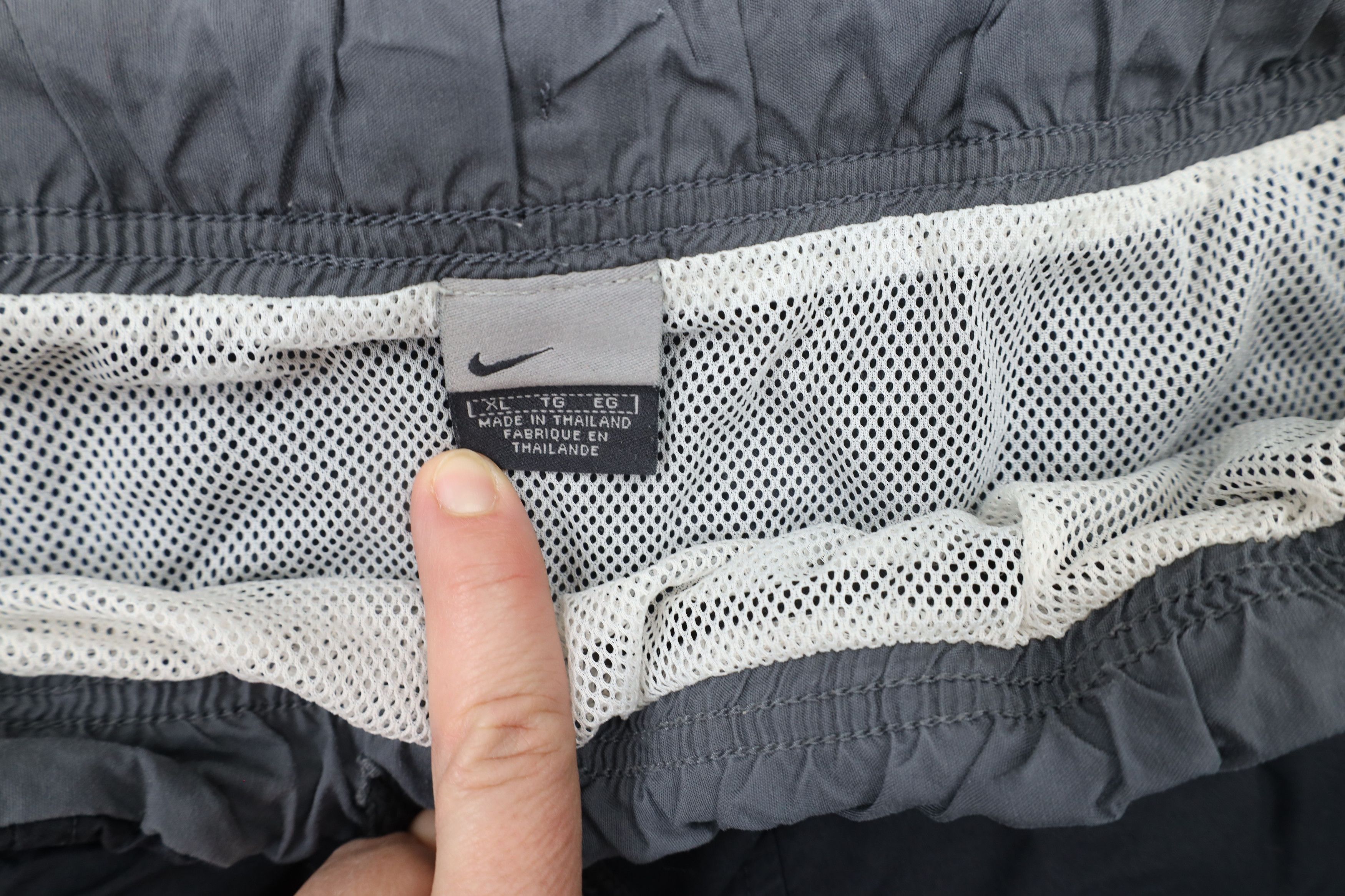 Nike × Vintage Vintage 90s Nike Scott Mini Swoosh Lined Cargo Shorts Black Size US 36 / EU 52 - 5 Thumbnail