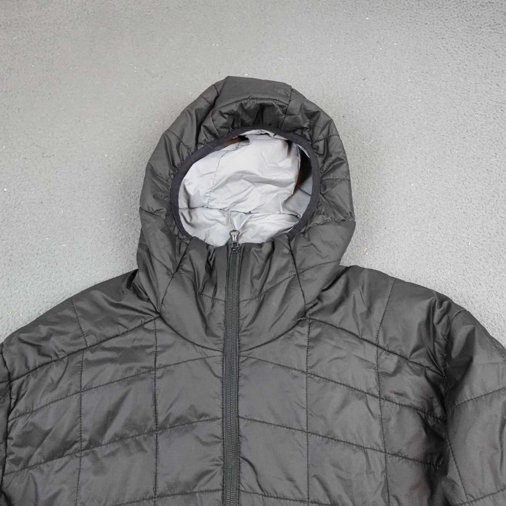 Vintage Forclaz Jacket Mens 2XL Gray Hooded Insulated Full Zip Lightweight Hiking Trek Shirt Size US XXL / EU 58 / 5 - 6 Thumbnail