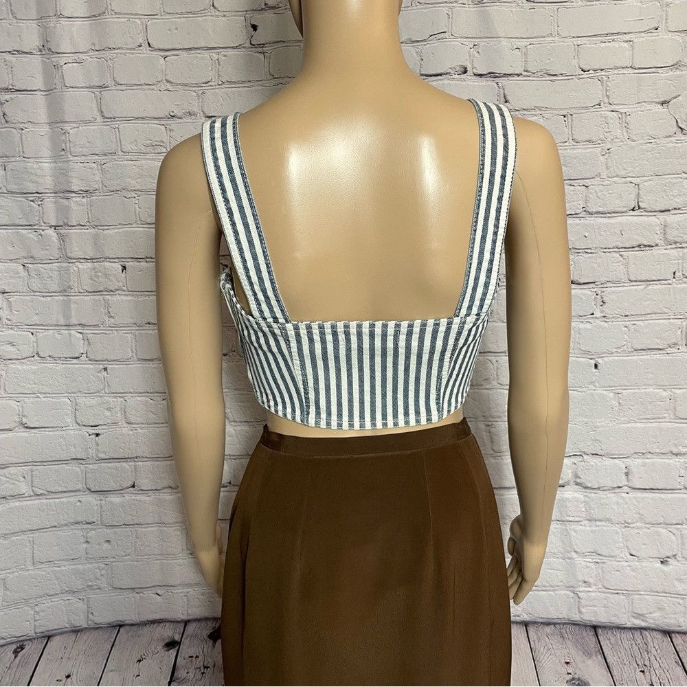 Zara NWT New Zara Striped Denim Crop Top Size S Size S / US 4 / IT 40 - 4 Thumbnail