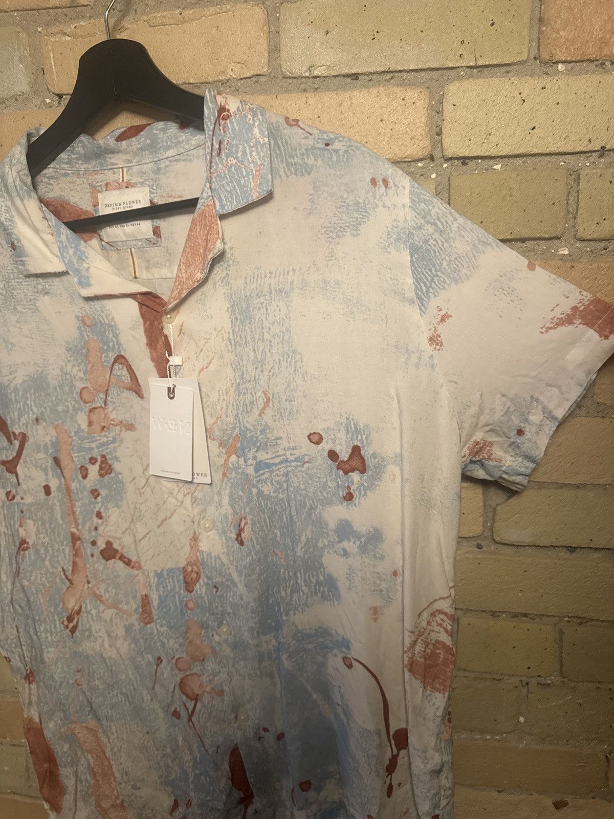 Other Denim & flower button down Size US XL / EU 56 / 4 - 3 Thumbnail
