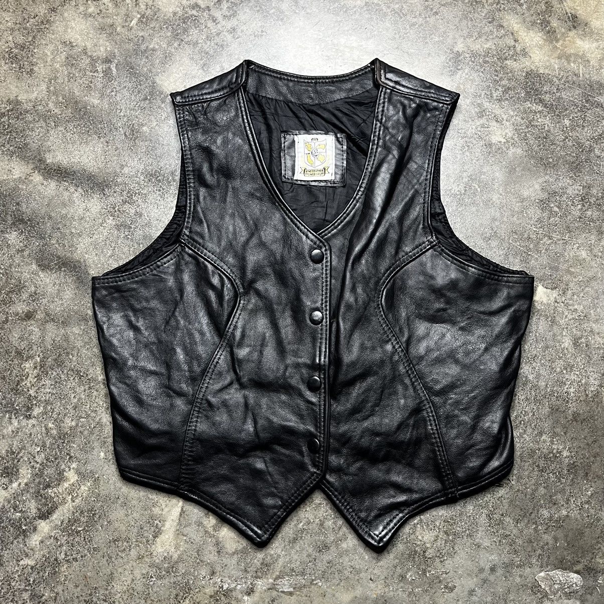Vintage vintage black leather button snap biker vest Size US M / EU 48-50 / 2 - 1 Thumbnail