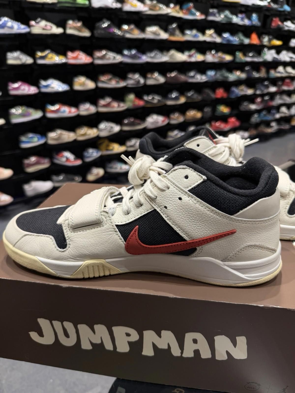 Jordan Brand Jordan Jumpman Jack TR x Travis Scott University Red Size 13 Size US 13 / EU 46 - 9 Thumbnail