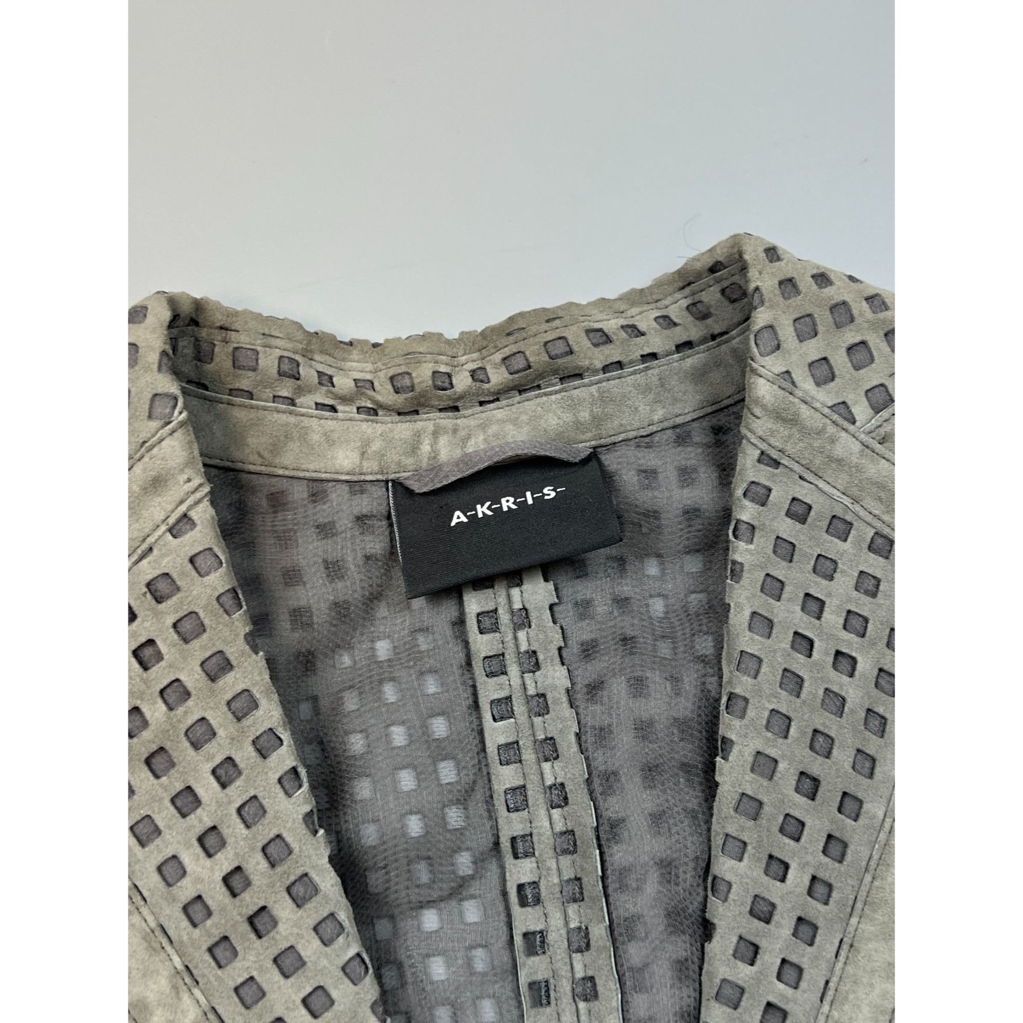 Akris Akris Suede Leather Perforated Blazer Jacket (Y0671) Size M / US 6-8 / IT 42-44 - 2 Thumbnail