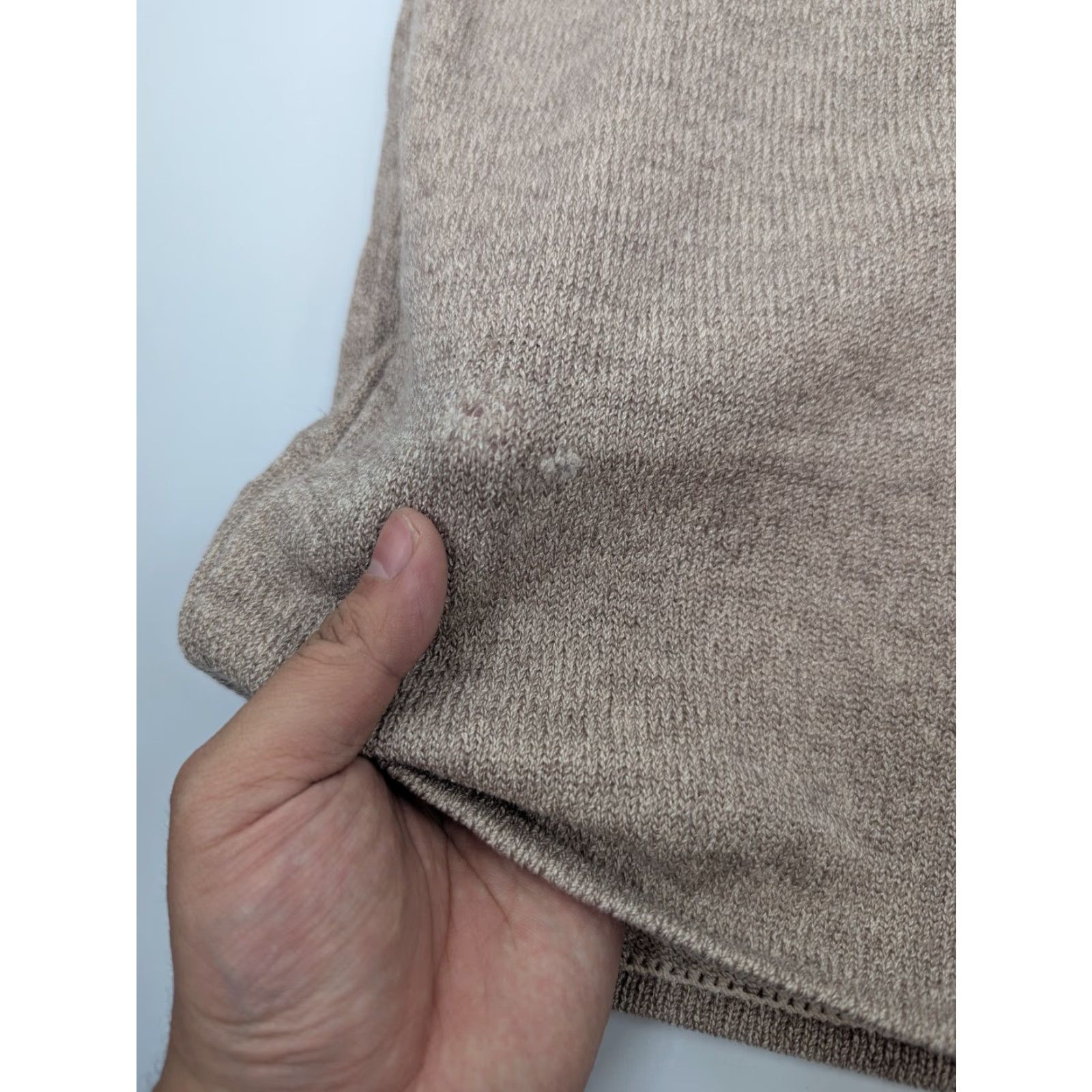 St. John St. John Skirt Womens 6 Pencil Pull On Taupe Brown Knit Knee Length Vintage: No? (No, Vintage: No) Size 28" / US 6 / IT 42 - 6 Thumbnail