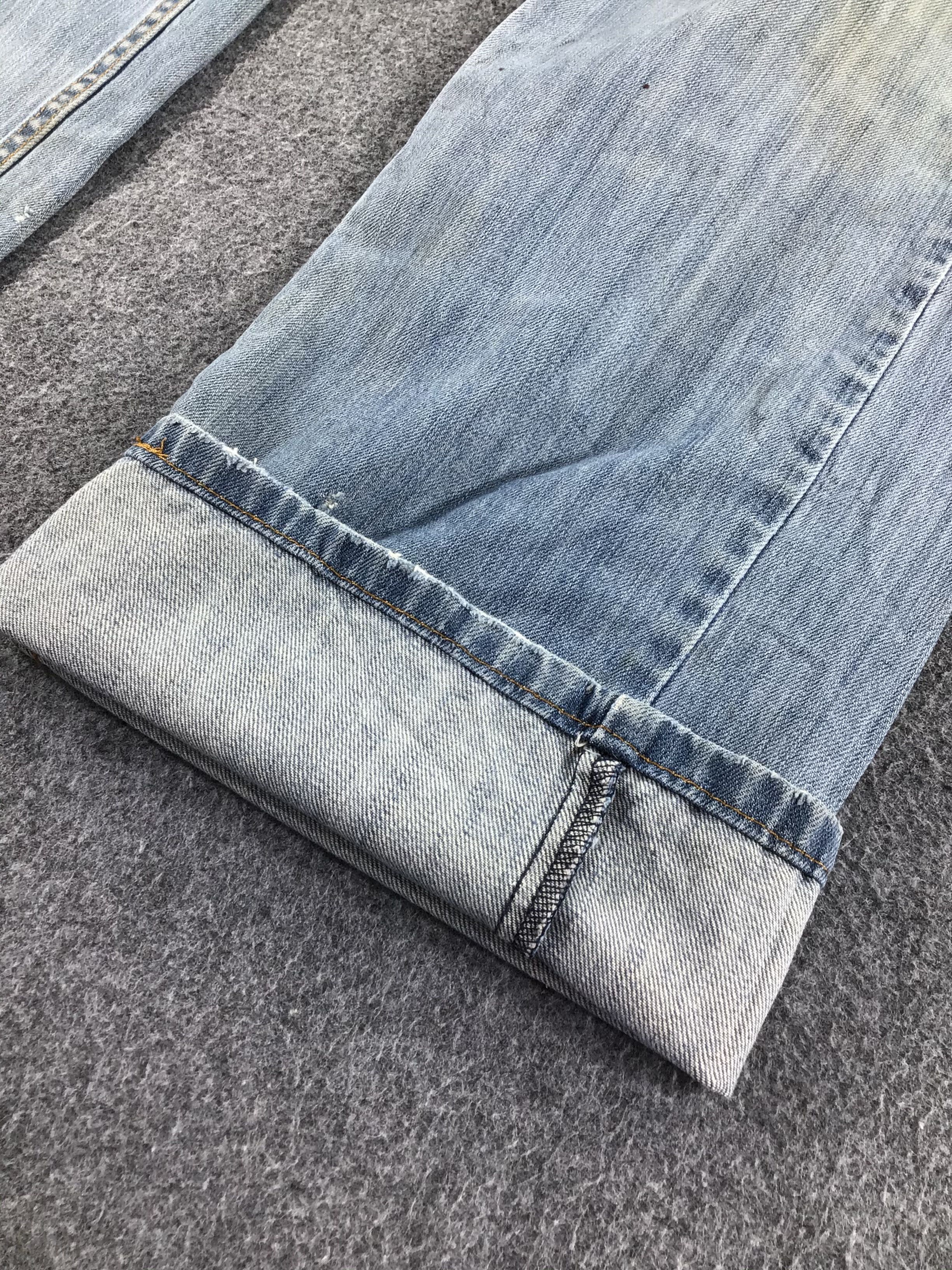 Levi's Vintage Levis 559 Jeans Distressed Denim -J482 Size US 37 - 7 Thumbnail