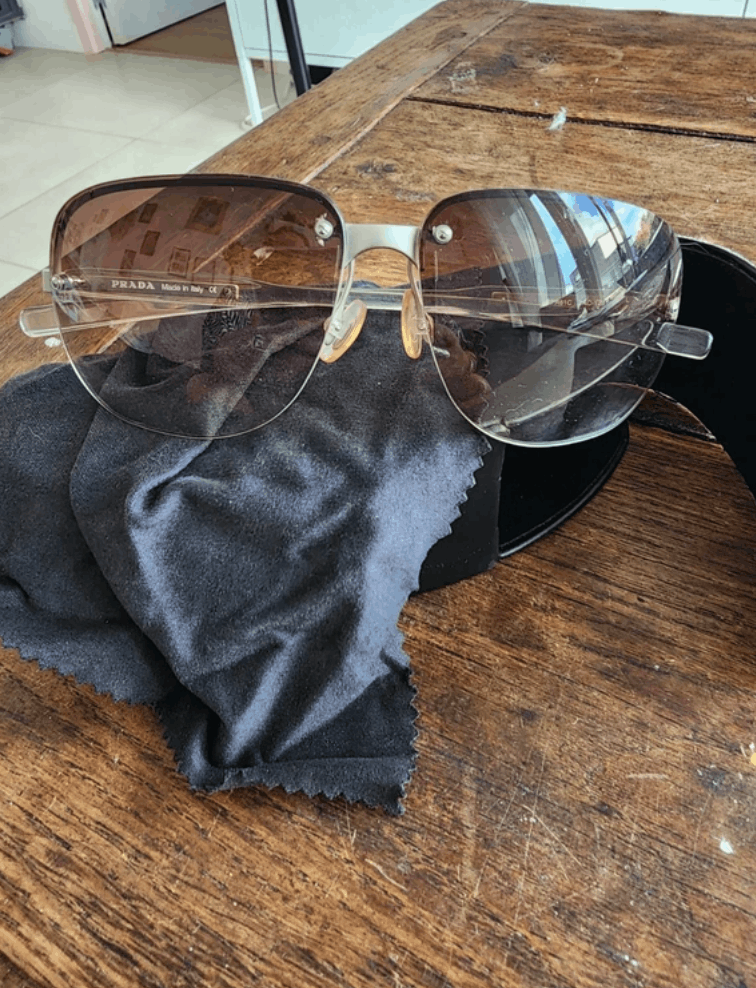 PRADA Sunglasses 🇺🇸 TAX FREE Rimless Sport Flame Star