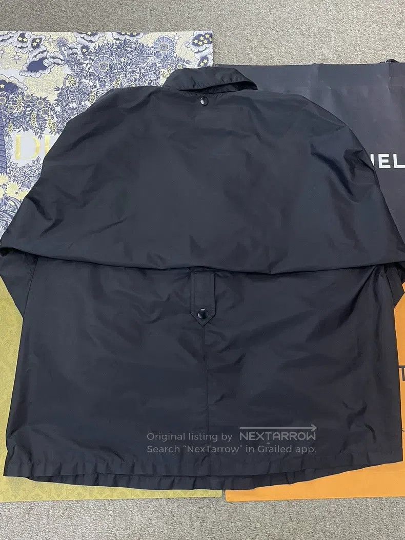 Prada Prada Size36 Black triangle standard windbreaker jacket Size US XXS / EU 40 - 4 Thumbnail