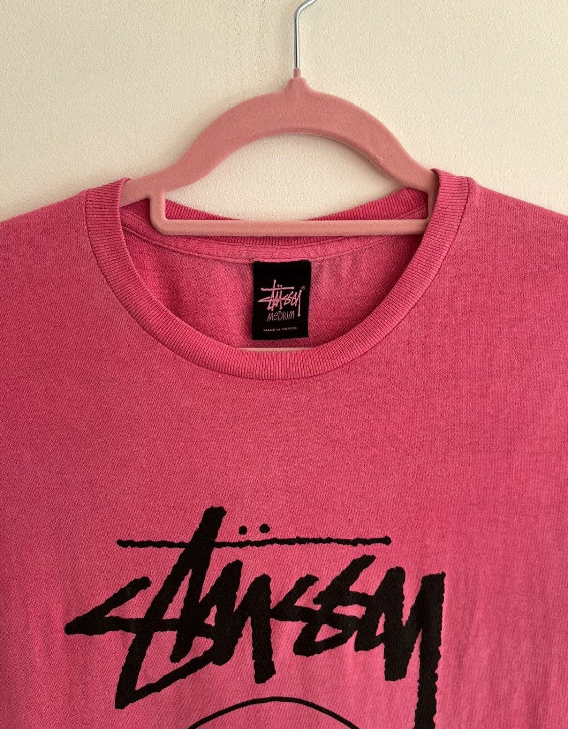 Stussy Stussy vintage one world one love pink Tee rare usa Size US M / EU 48-50 / 2 - 3 Thumbnail