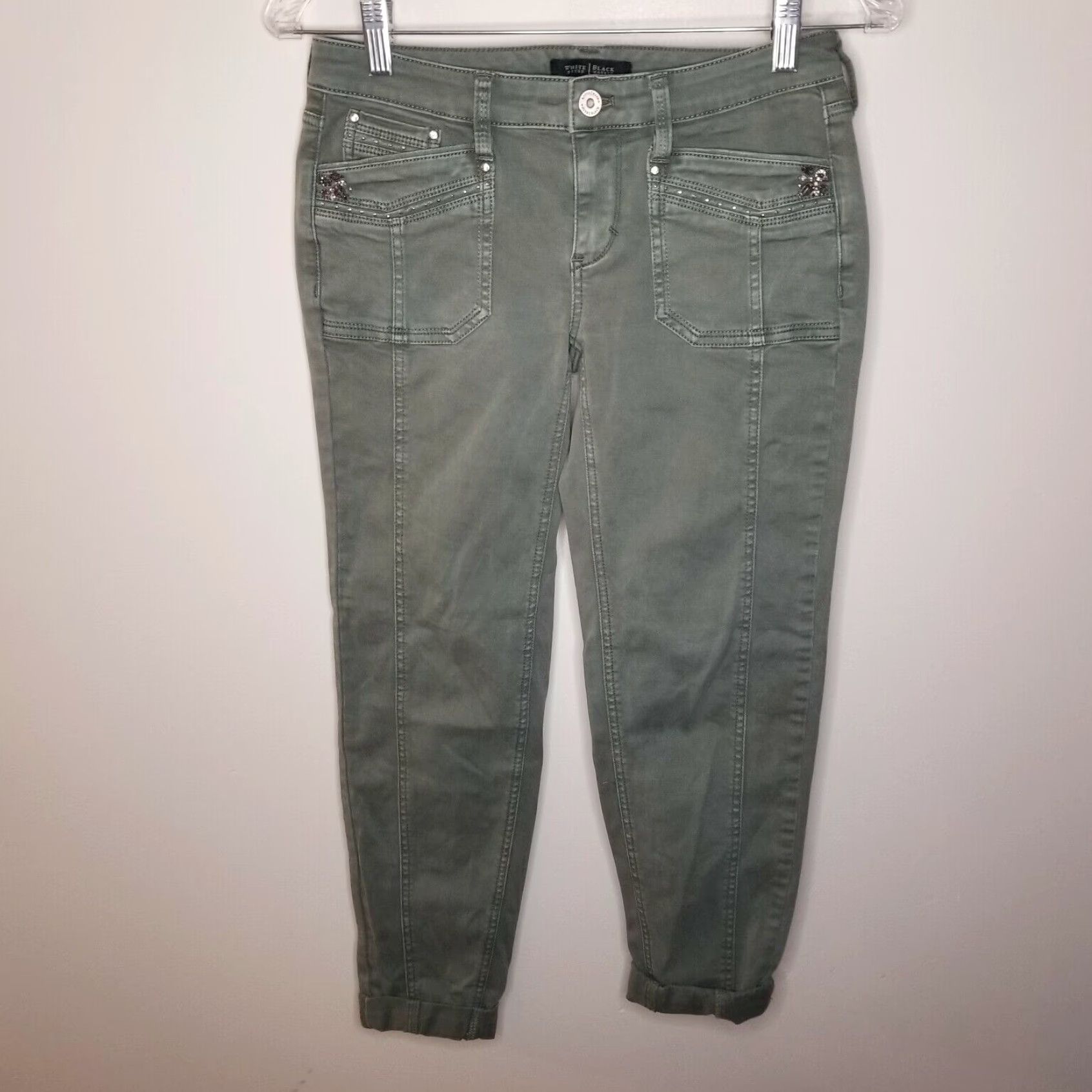 White House Black Market White House Black Market Green Bedazzled Straight Jeans Women's Size 00 Regular Size 24" / US 00 / IT 34 - 1 Thumbnail