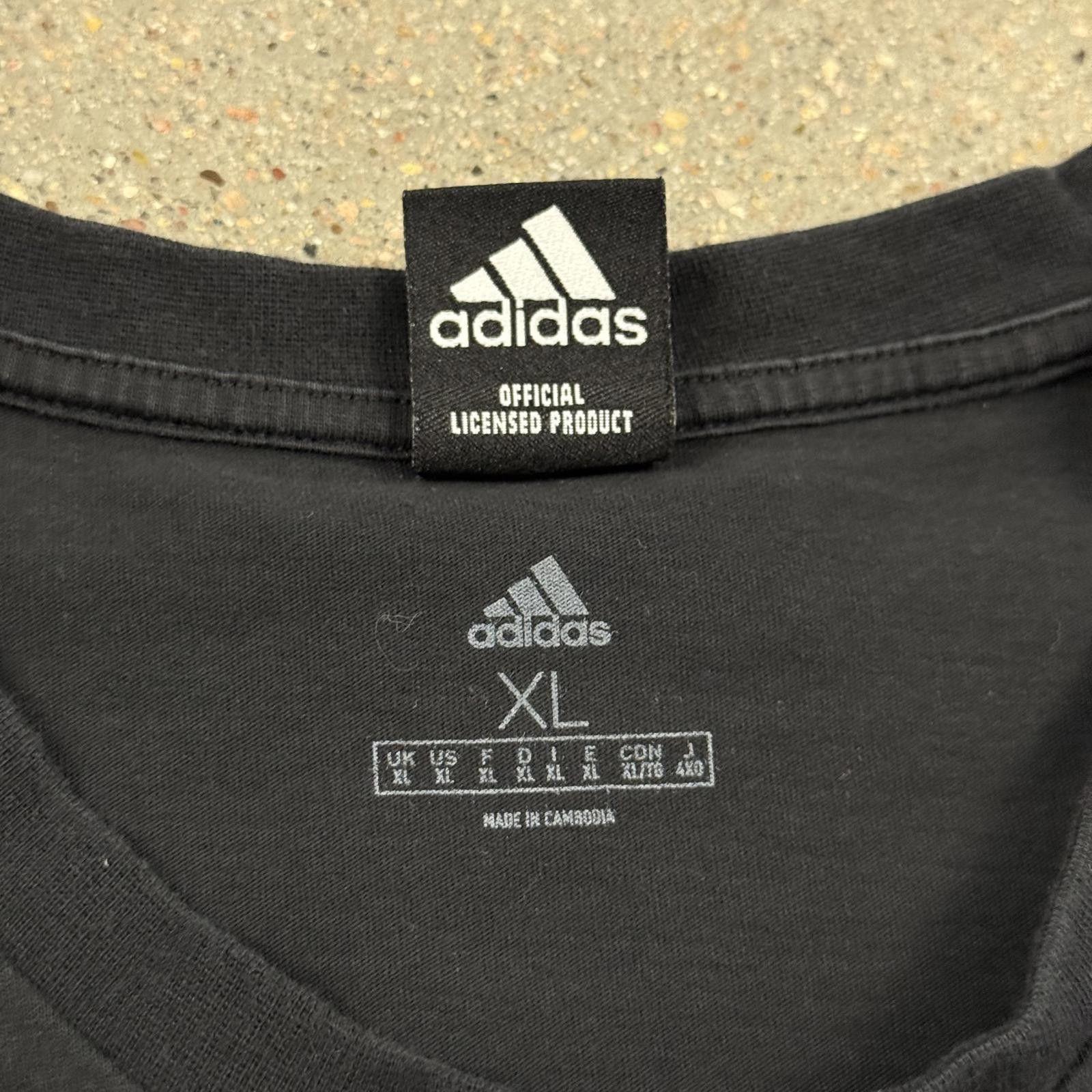 Adidas Original Adidas All Blacks T-Shirt XL w/ Black Tag Size US L / EU 52-54 / 3 - 5 Thumbnail