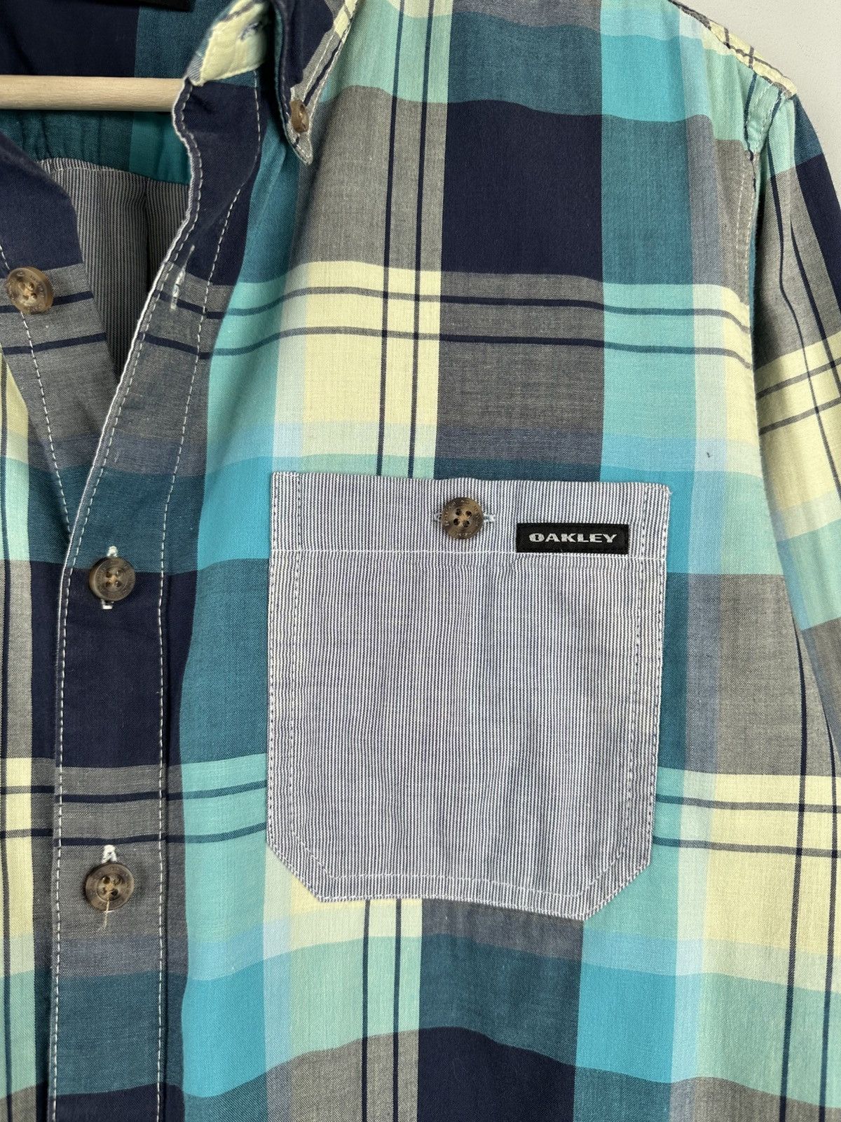 Oakley Oakley Shirt Check Print Button Up Size US M / EU 48-50 / 2 - 6 Thumbnail