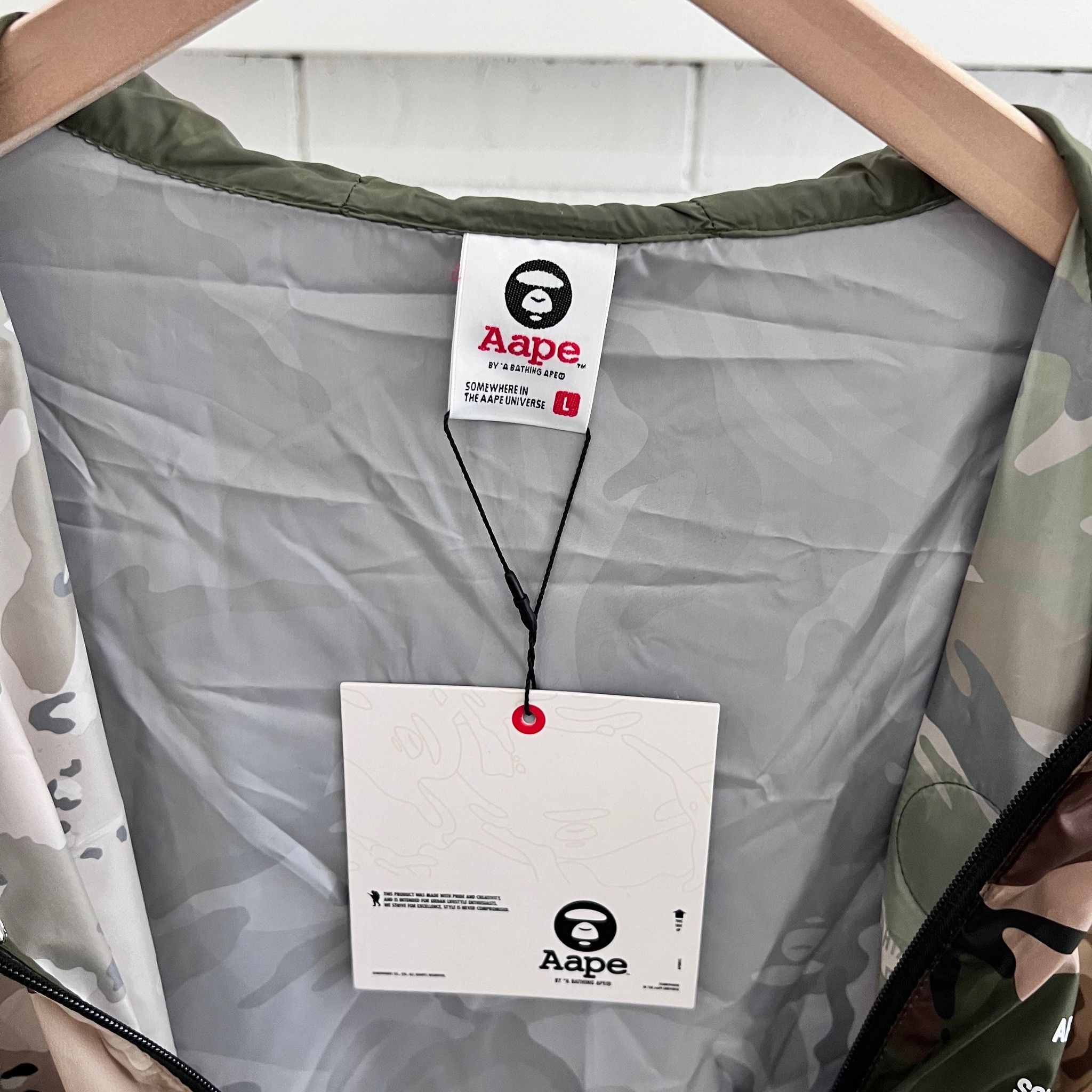 Aape Bape A bathing Ape MIX CAMO PANEL Hooded Windbreaker JACKET Size US L / EU 52-54 / 3 - 10 Thumbnail