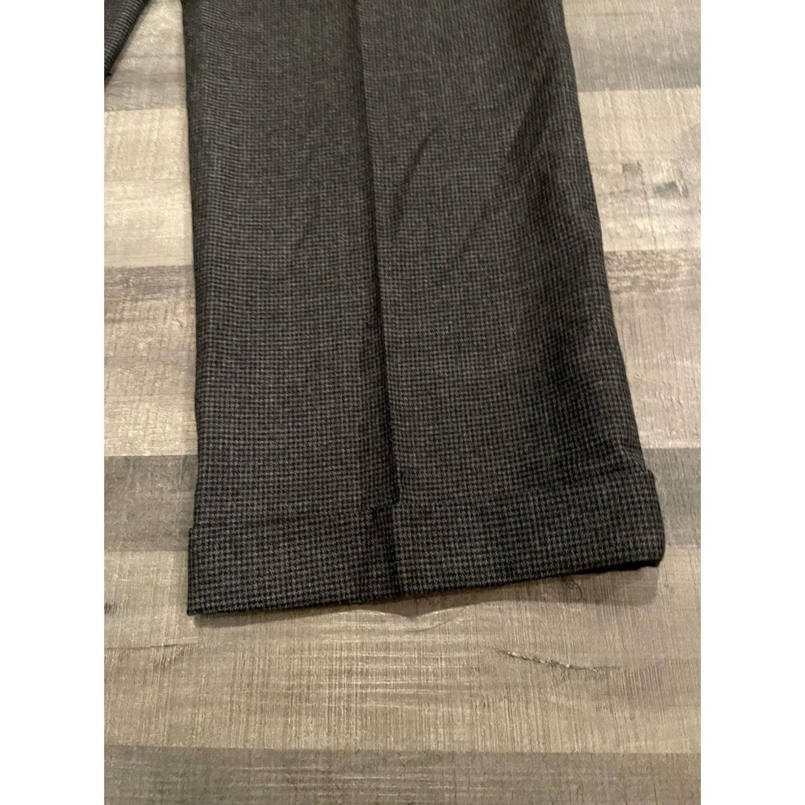 Brooks Brothers VINTAGE Brooks Brothers Pants Mens 36 Gray Wool Houndstooth Plaid Cuffed Dress Pants Regular Mens Size US 36 / EU 52 - 5 Thumbnail