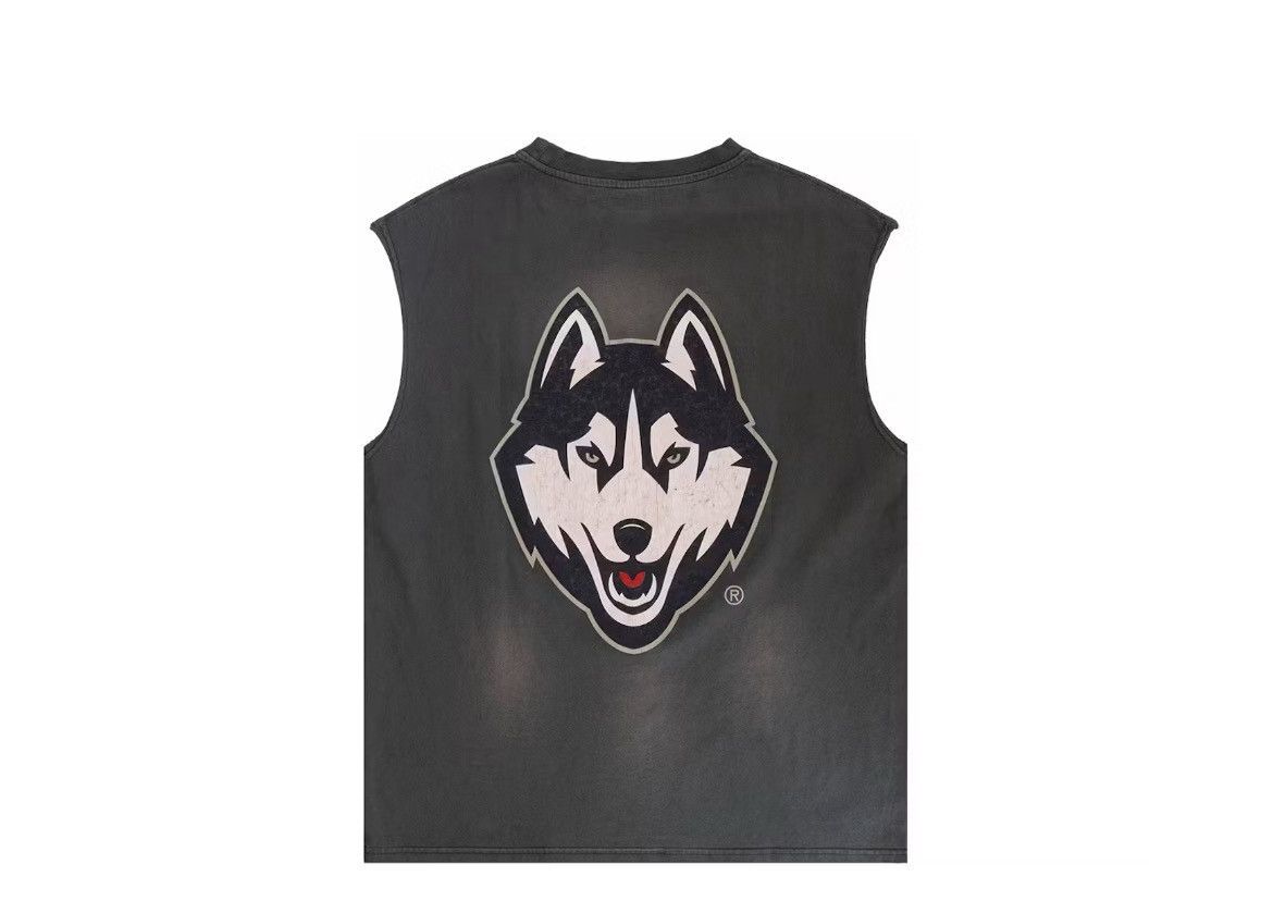Eric Emanuel Eric Emanuel EE washed grey UConn Huskies cutoff shirt Size US L / EU 52-54 / 3 - 2 Thumbnail
