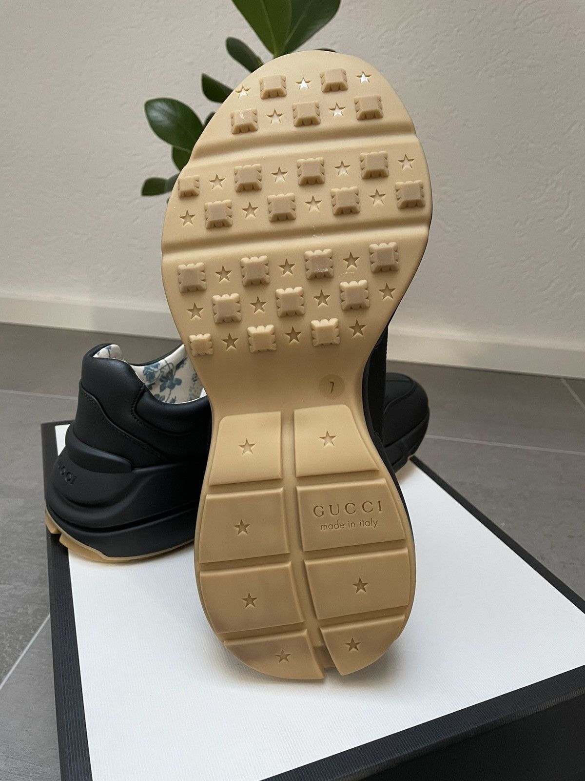Gucci × New York Yankees Gucci Men’s Rhyton Sneaker “LA Angels” Size US 7 / EU 40 - 6 Thumbnail