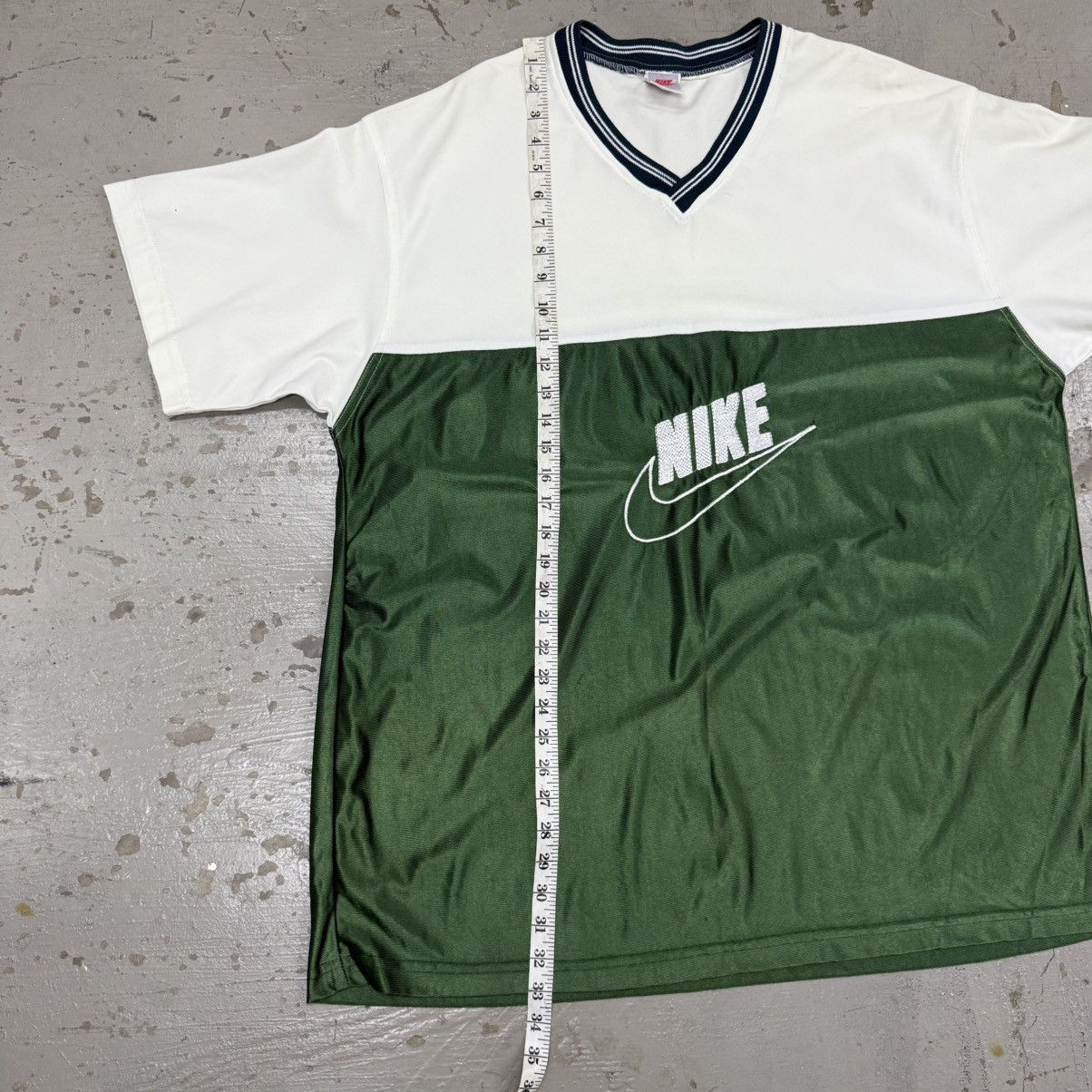 Vintage Vintage Nike Jersey Two Tone Size US XL / EU 56 / 4 - 7 Thumbnail