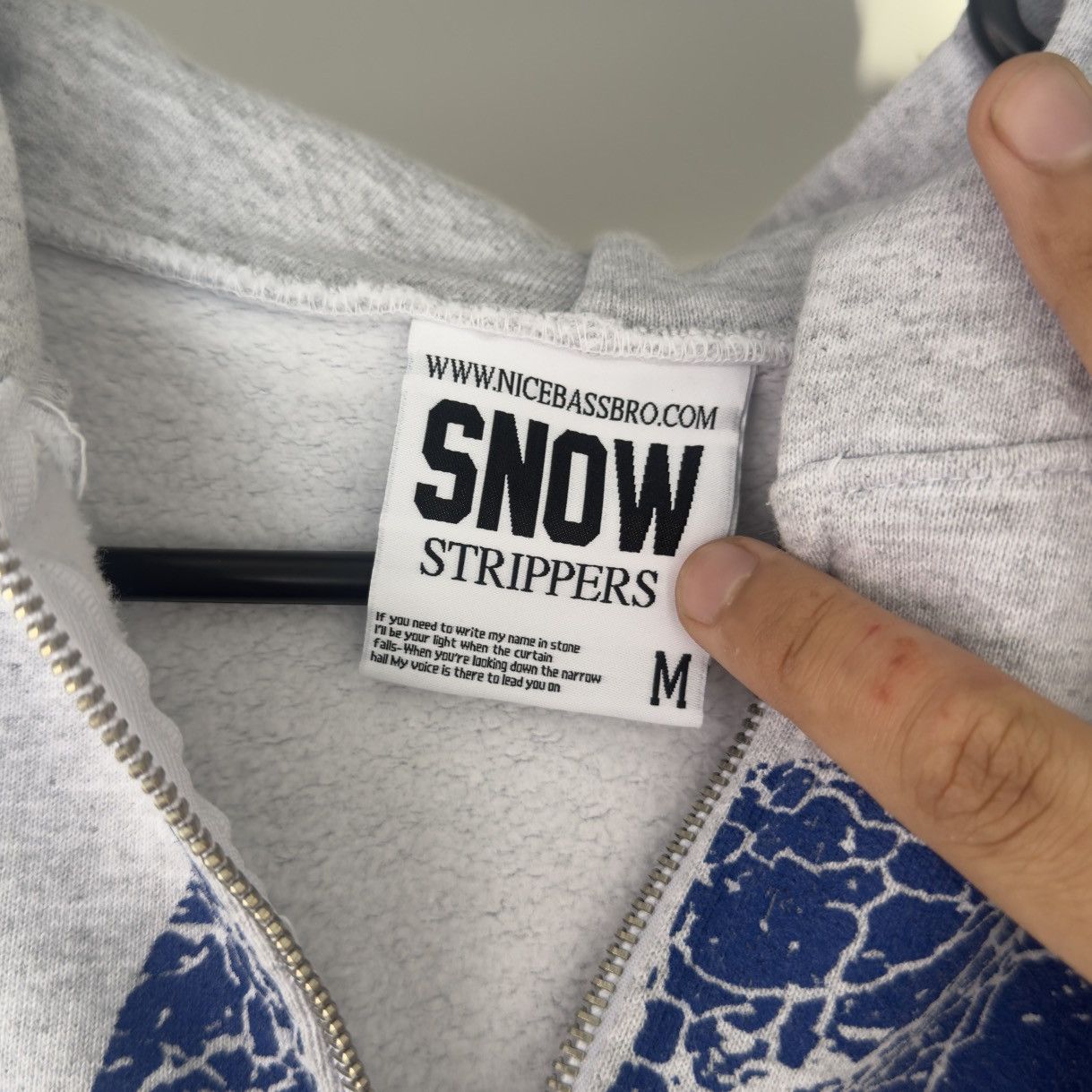 Online Ceramics RARE Snow strippers tour merch Size US M / EU 48-50 / 2 - 3 Thumbnail