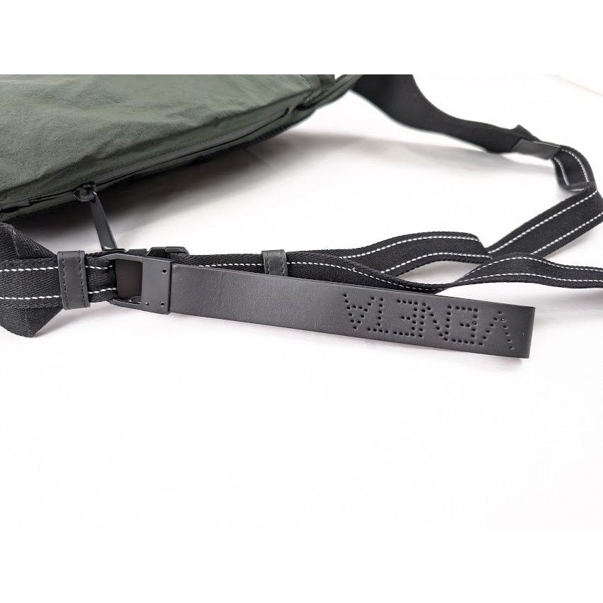 Bottega Veneta o1rshd1 Size: OS / Paper Nylon Mix/Matt C/Nas Belt Bag Size ONE SIZE - 12 Thumbnail