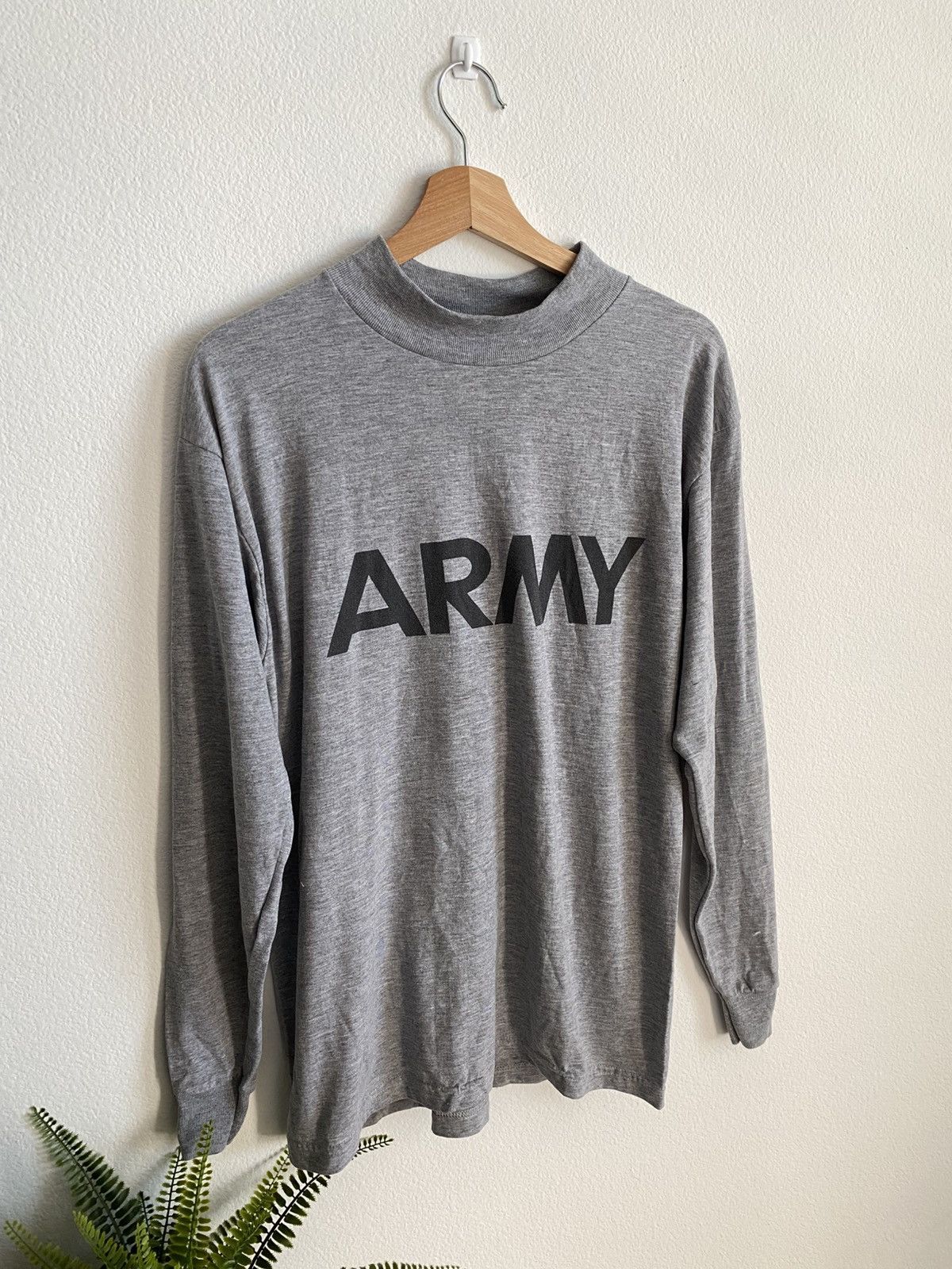Vintage Vintage Army Spell Out Military Tee Size US L / EU 52-54 / 3 - 3 Thumbnail