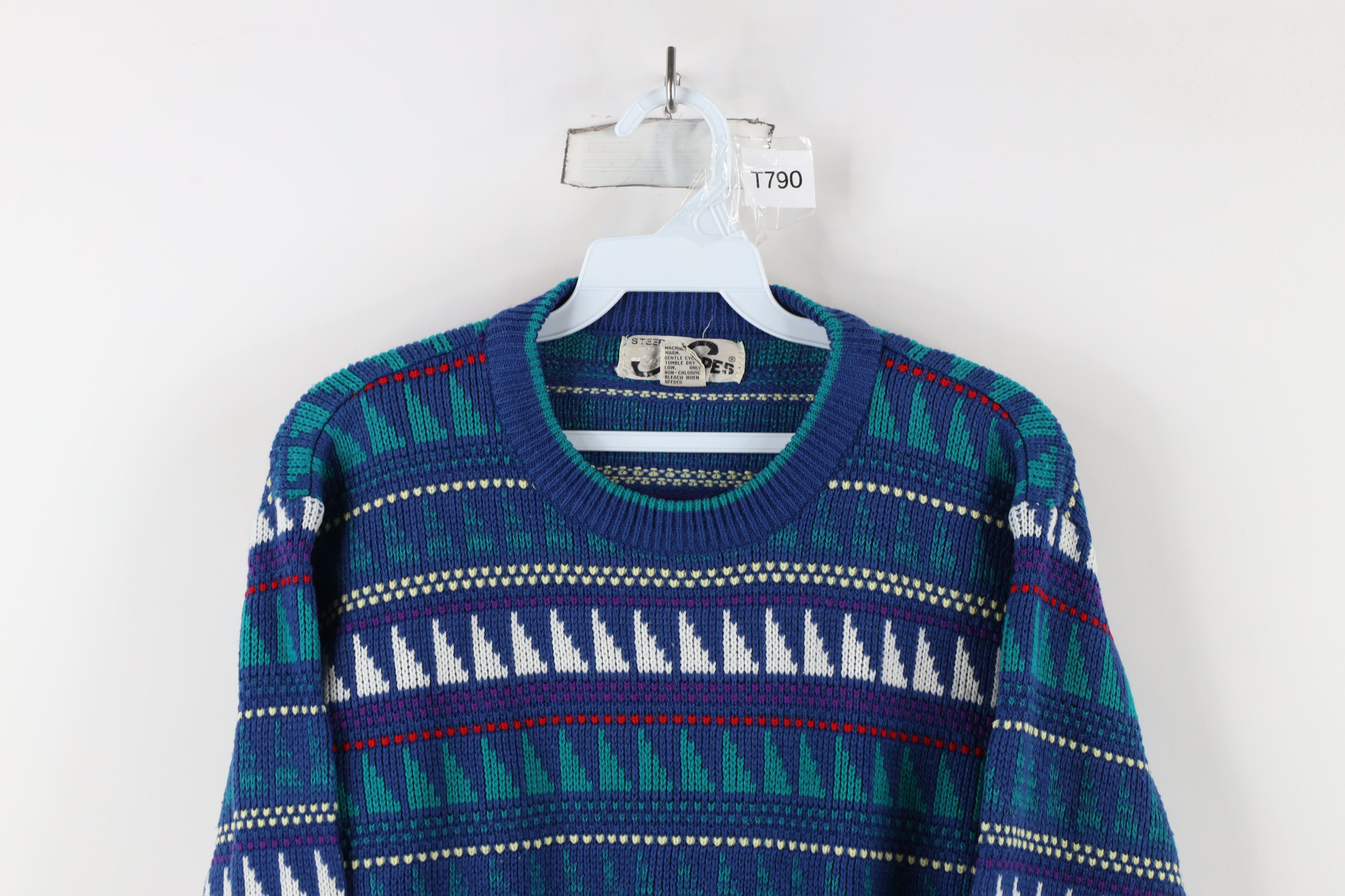 Vintage Vintage 90s Streetwear Fair Isle Knit Crewneck Sweater Size S / US 4 / IT 40 - 2 Thumbnail