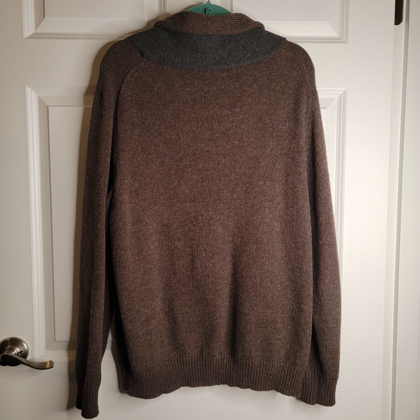 Saks Fifth Avenue Saks Fifth Avenue Blue Shawl Collar Sweater size XL Size US XL / EU 56 / 4 - 2 Thumbnail