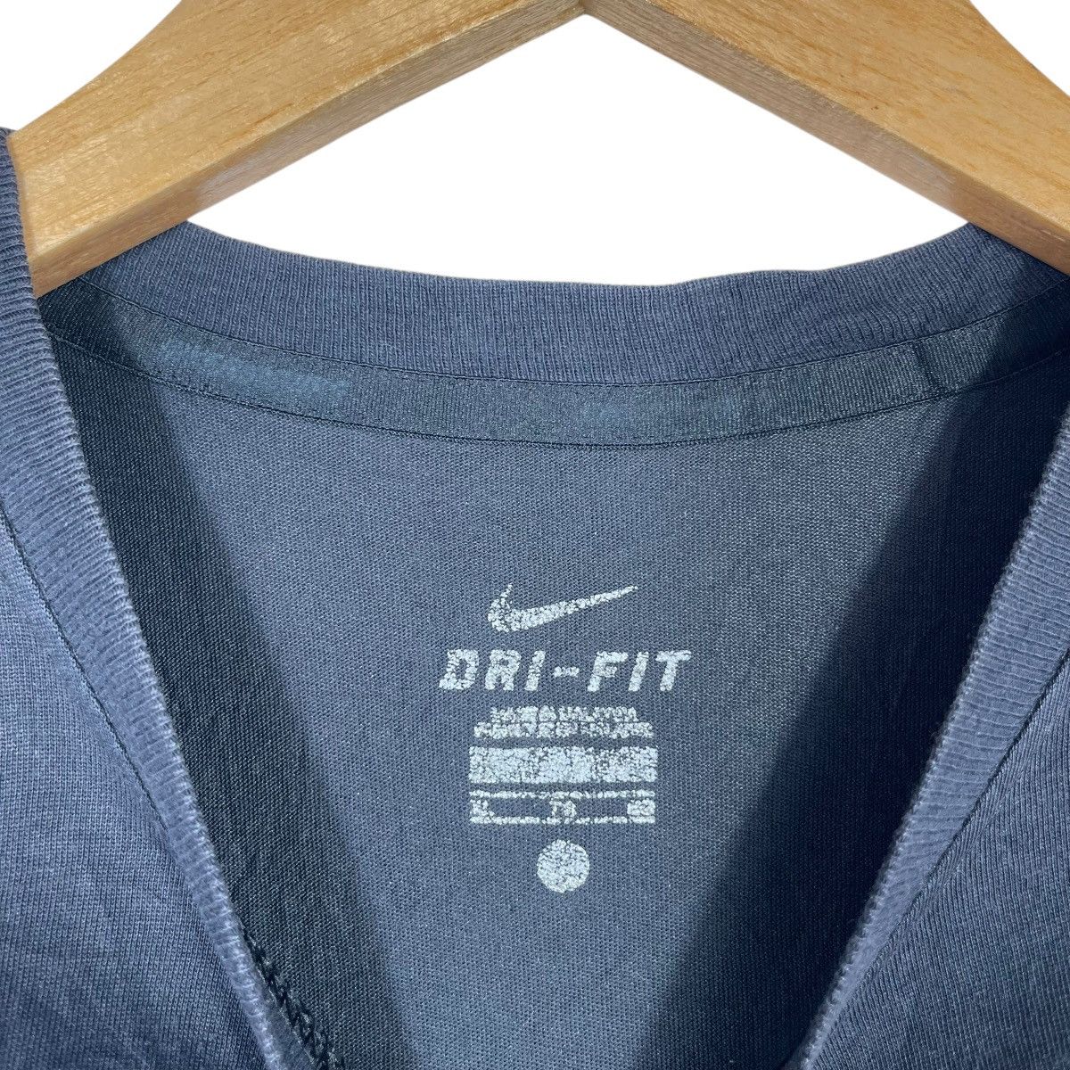 Nike Nike Dri-FIT RUN Graphic Swoosh Performance T-Shirt Black Size US XL / EU 56 / 4 - 3 Thumbnail