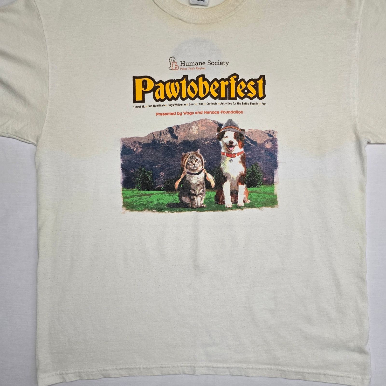 Gildan Oktoberfest Dog Pawtoberfest XL White Humane Society Tee Size US XL / EU 56 / 4 - 2 Thumbnail