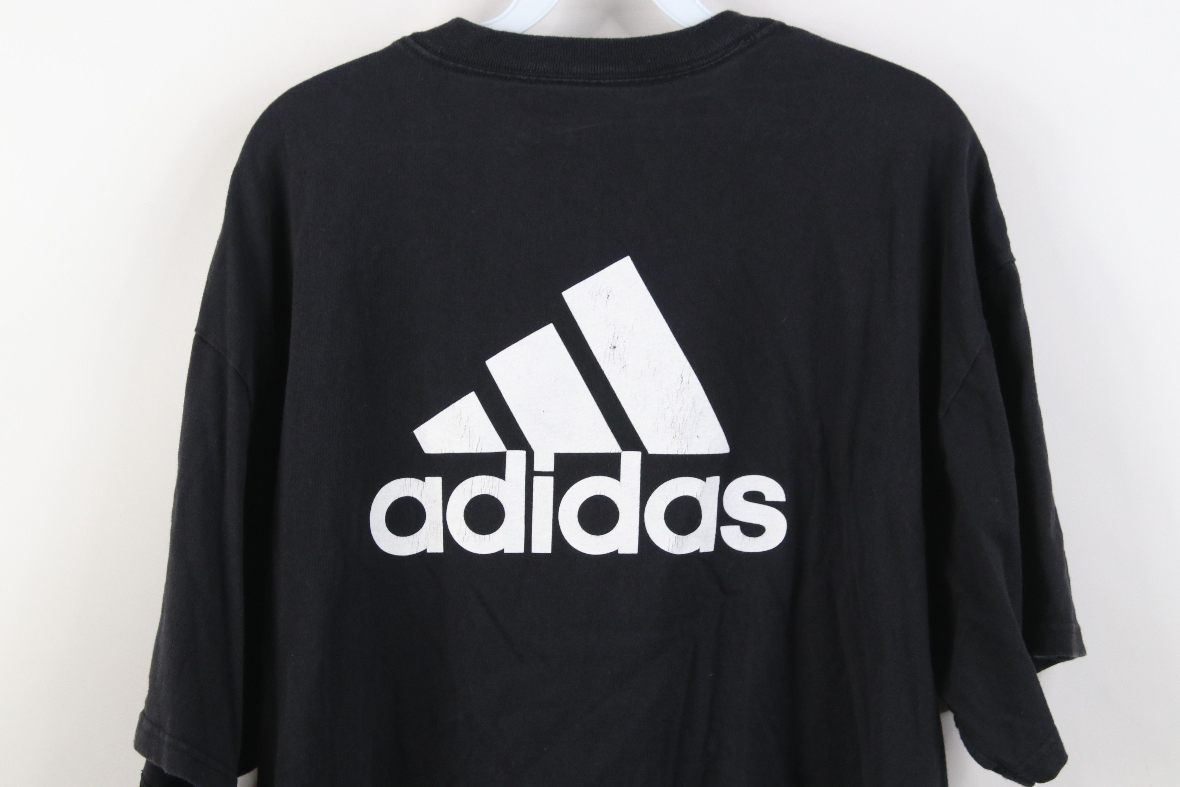 Adidas Vintage Adidas Madonna University Volleyball T-Shirt Black Size US L / EU 52-54 / 3 - 12 Thumbnail