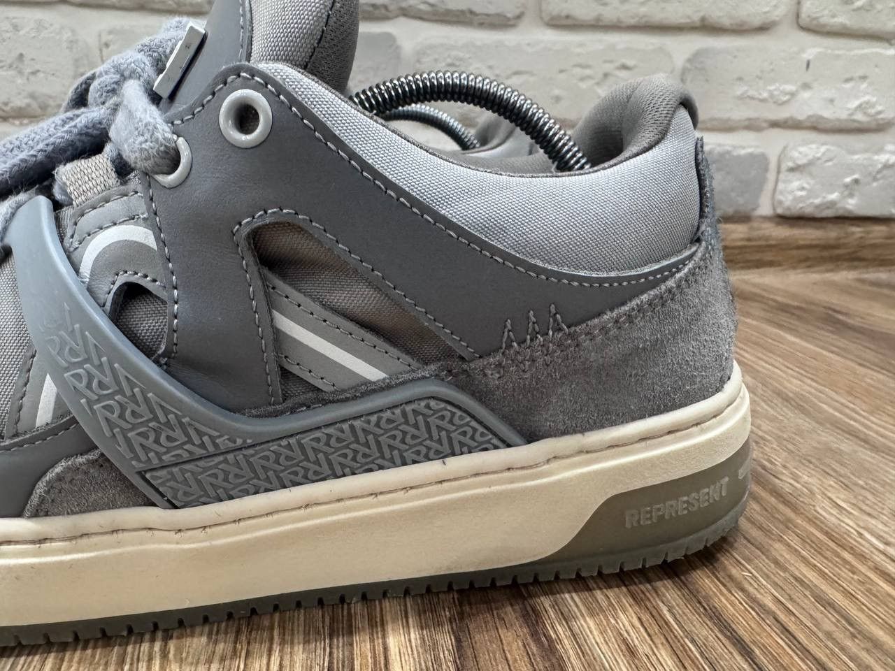 Represent Clo. Represent Bully Men's Sneakers Shoes Size 41.5 Size US 8.5 / EU 41-42 - 3 Thumbnail