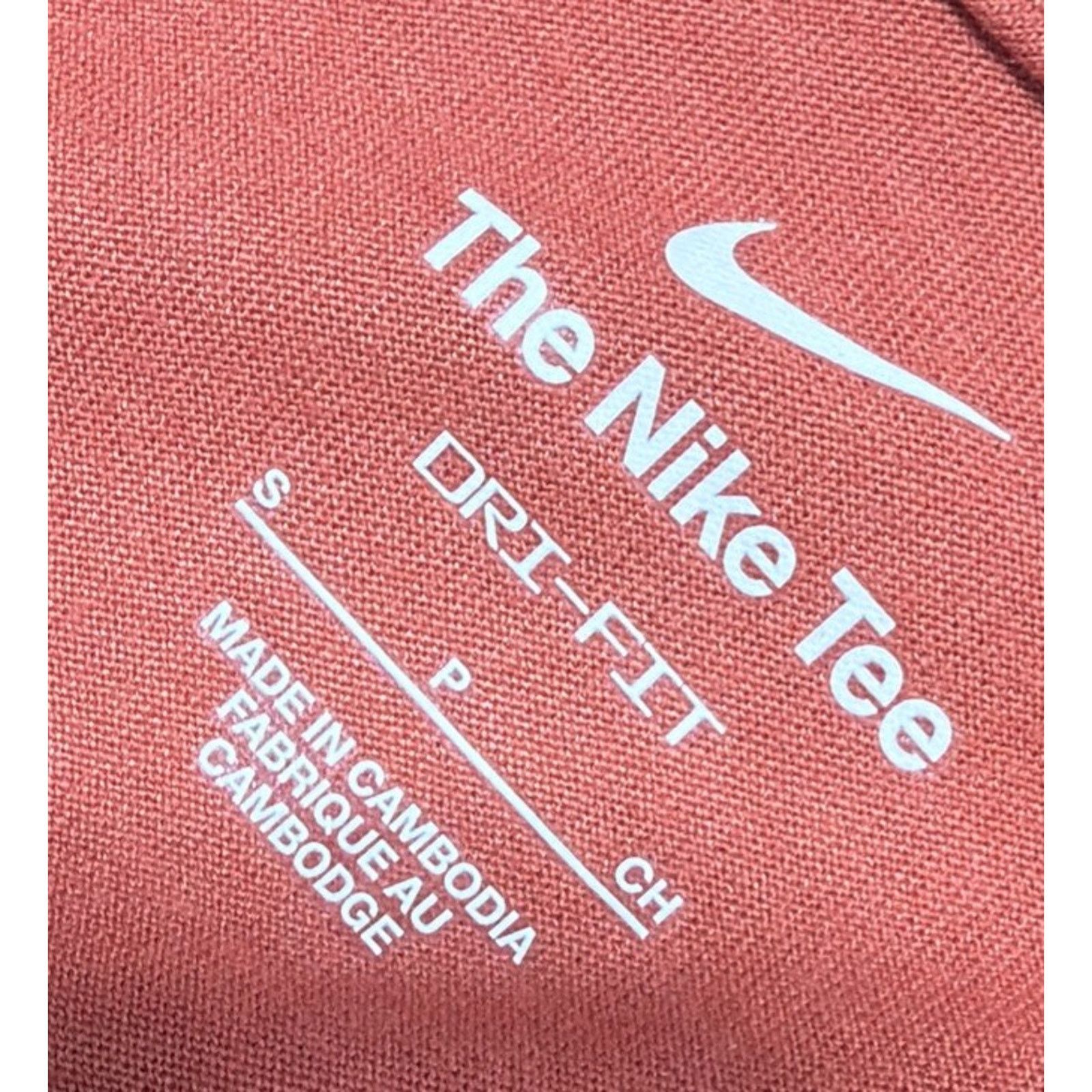 Nike The Nike Tee Dri Fit Womens Small Red Sleeveless Tank Top Size S / US 4 / IT 40 - 6 Thumbnail