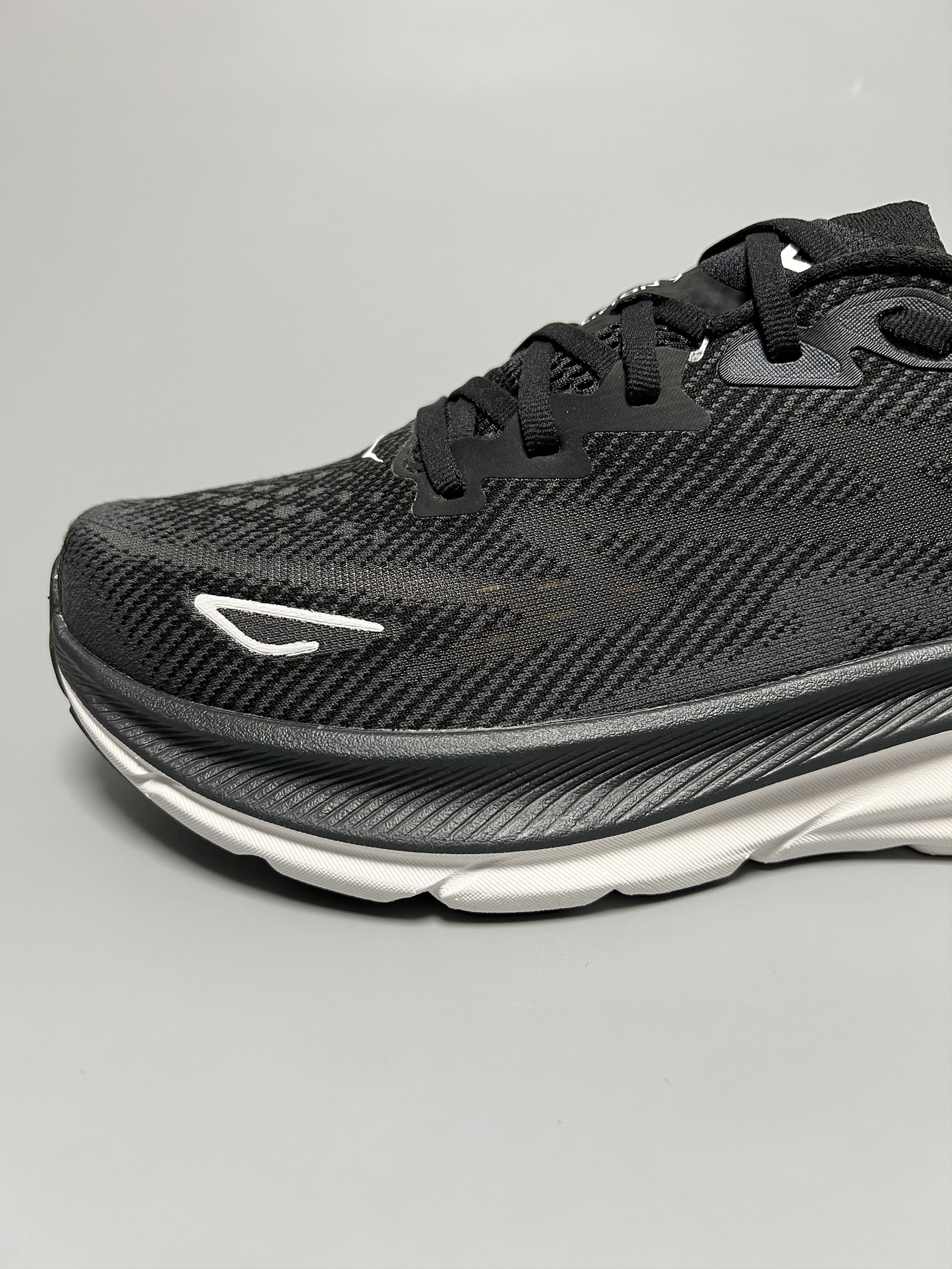 Hoka 8.5B Hoka One One Clifton 9 Running Shoes Walking Gym Size US 8.5 / IT 38.5 - 8 Thumbnail