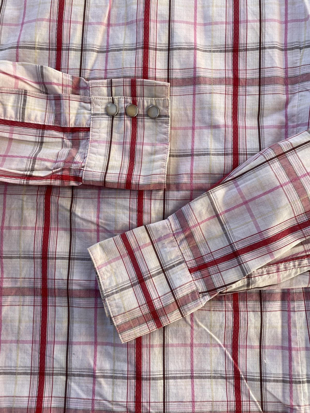 Takeo Kikuchi Takeo Kikuchi Long Sleeve Snap Shirt Plaid Pearl Size L / US 10 / IT 46 - 12 Thumbnail