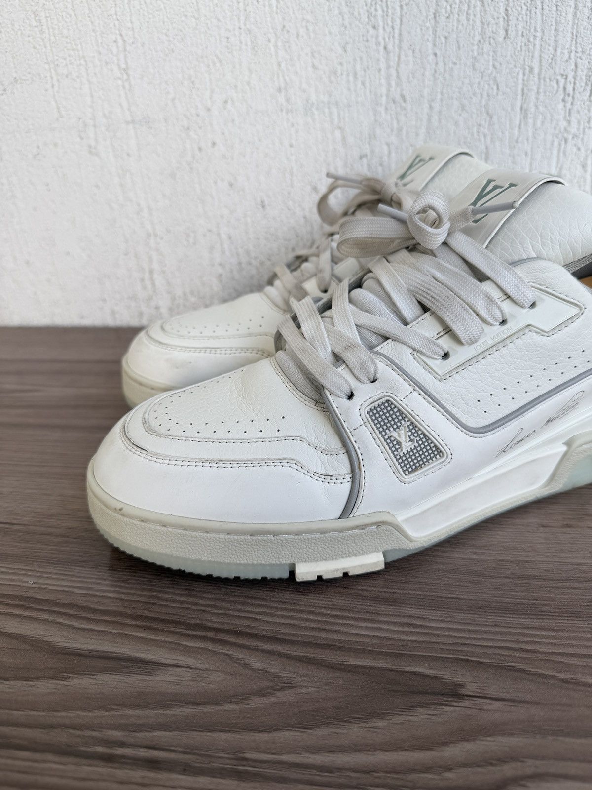 Louis Vuitton lv trainers by Virgil Abloh Size US 9 / EU 42 - 3 Thumbnail