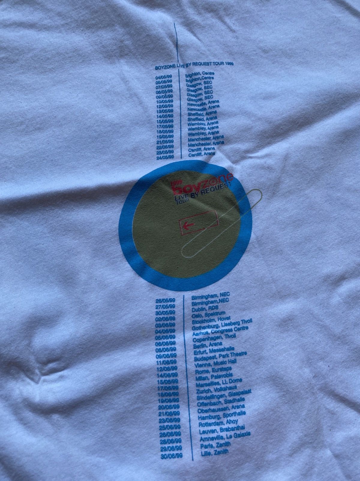Band Tees Boyzone 1999 merch tee Size US L / EU 52-54 / 3 - 7 Thumbnail