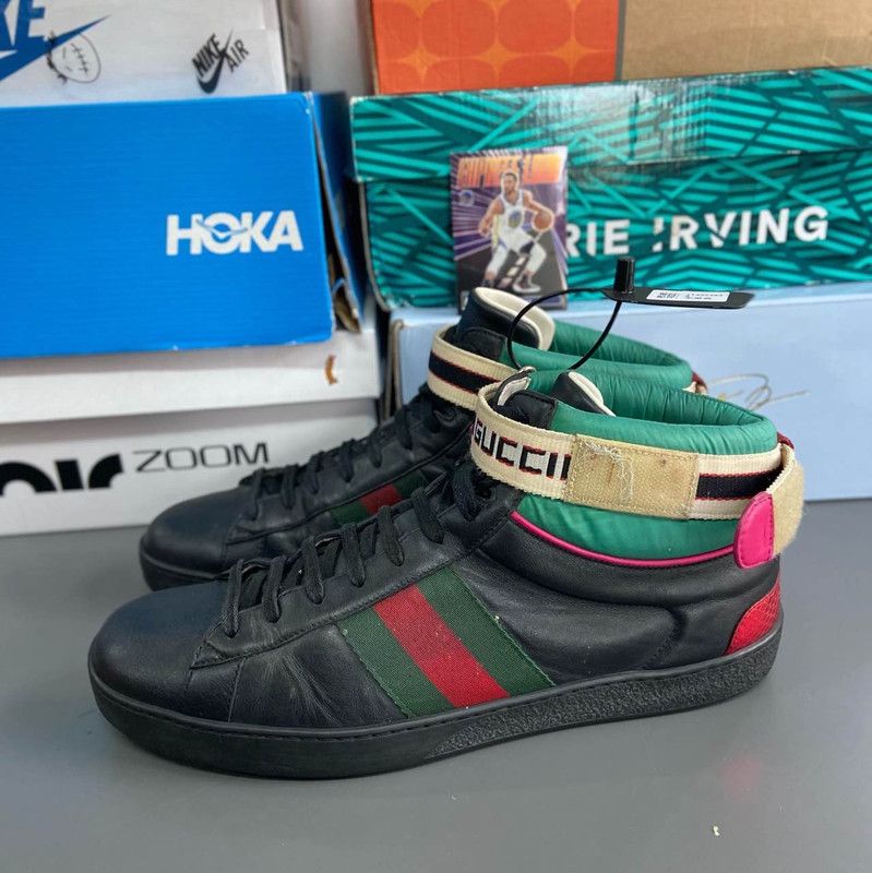 Gucci Gucci Ace Series Black Leather Sneakers 0079 Size US 9.5 / EU 42-43 - 1 Thumbnail