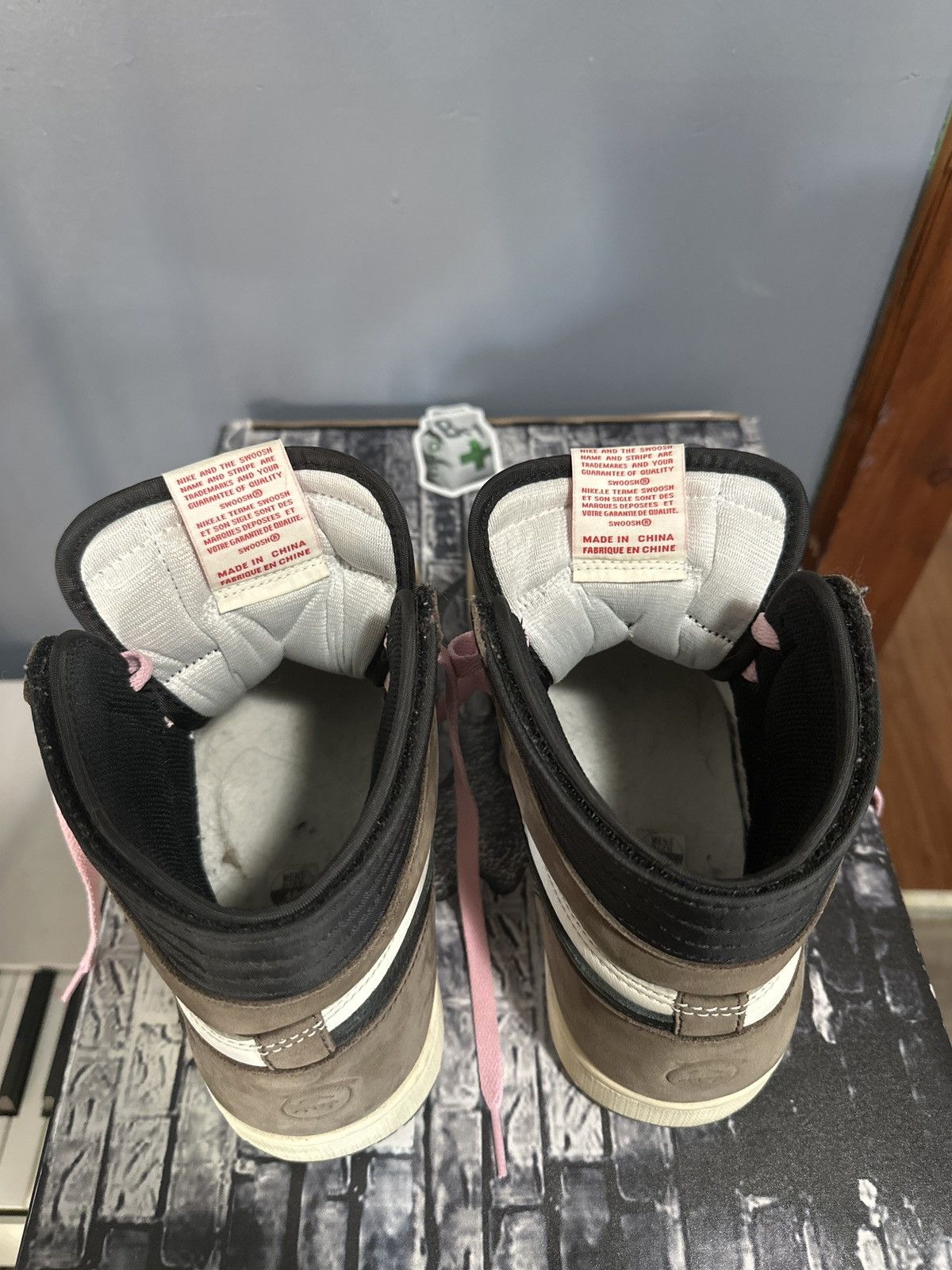 Nike × Travis Scott Jordan 1 travis scott high brown Size US 10 / EU 43 - 9 Thumbnail
