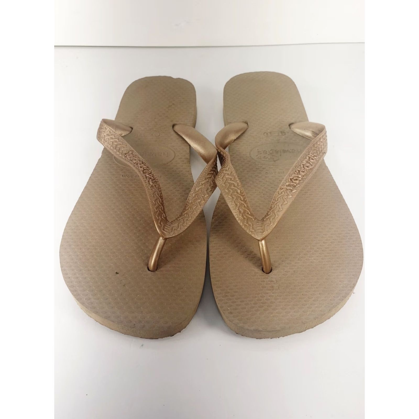 Vintage Havaianas Flip Flops Sandals Womens US 6 37/38 Gold Beach Travel Thong Flip Flop Size US 6 / IT 36 - 2 Thumbnail