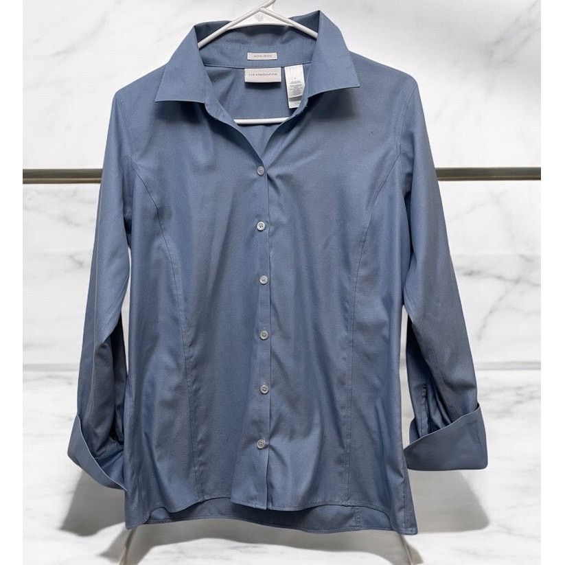Liz Claiborne Liz Claiborne Blue Button Down Shirt Blouse Non Iron Size 4 Size S / US 4 / IT 40 - 1 Thumbnail