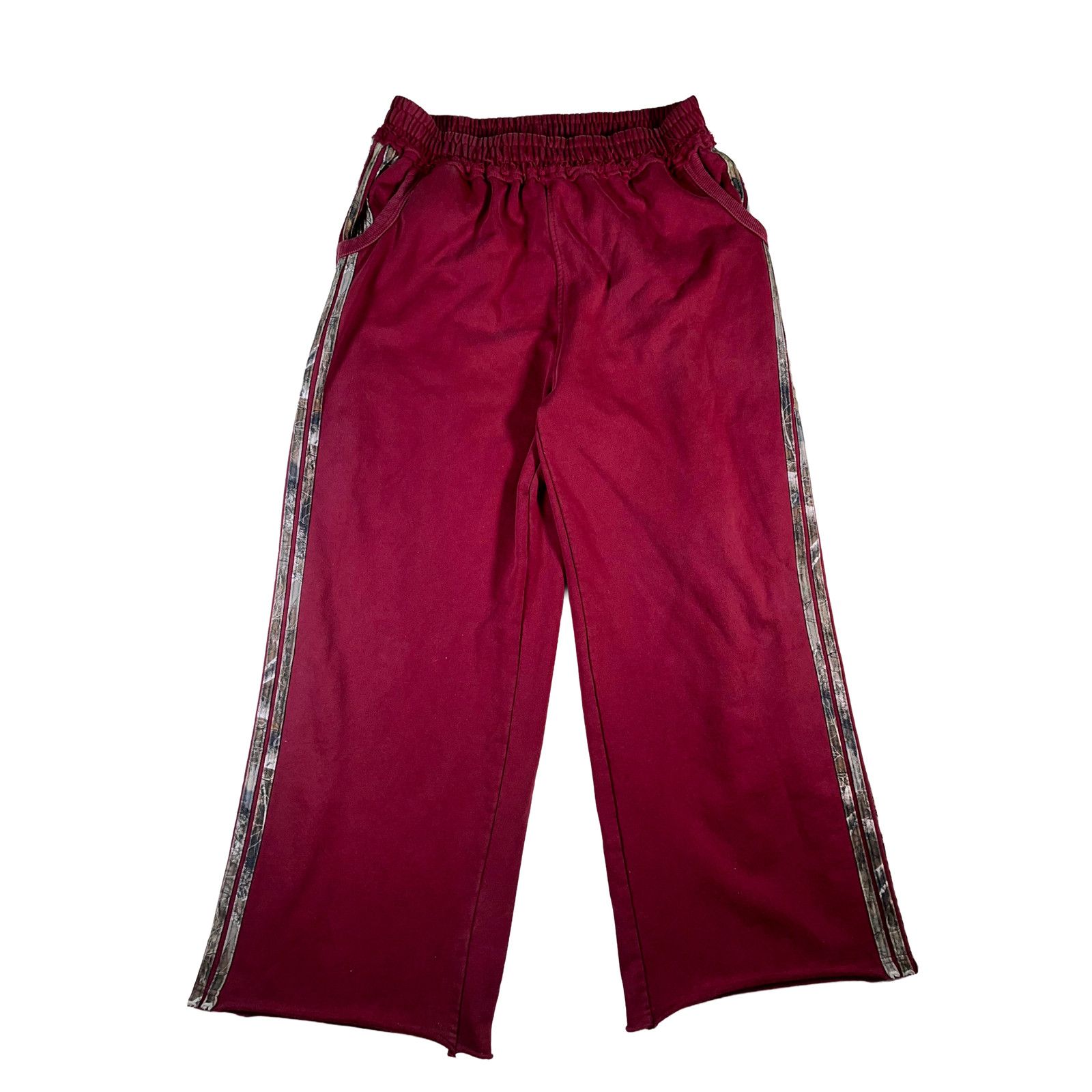 Givenchy GV Camo Stripe Maroon Sweats Size US 30 / EU 46 - 1 Thumbnail