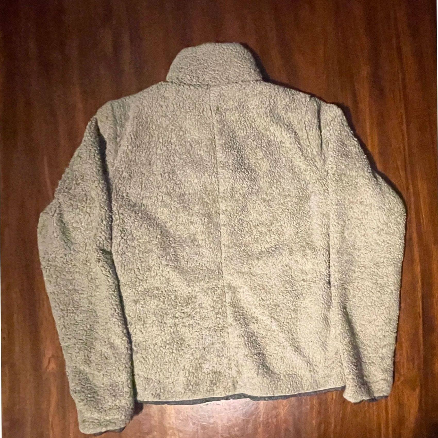 Patagonia Patagonia Fleece Jacket Women's M Beige Full Zip Up Sweater Soft Warm Outdoor Size M / US 6-8 / IT 42-44 - 4 Thumbnail