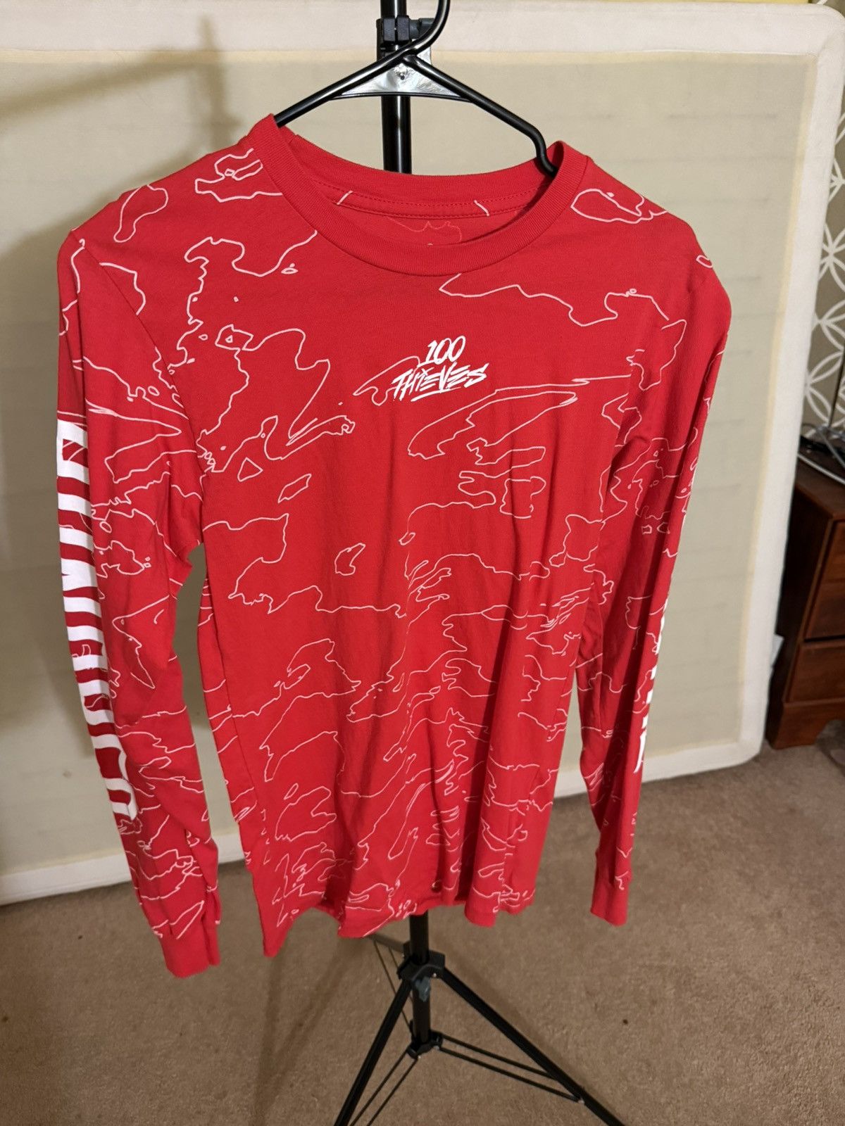 100 Thieves 100T Red Geography Long Sleeve Tee - Extra Small - 2018 Size US XS / EU 42 / 0 - 1 Thumbnail
